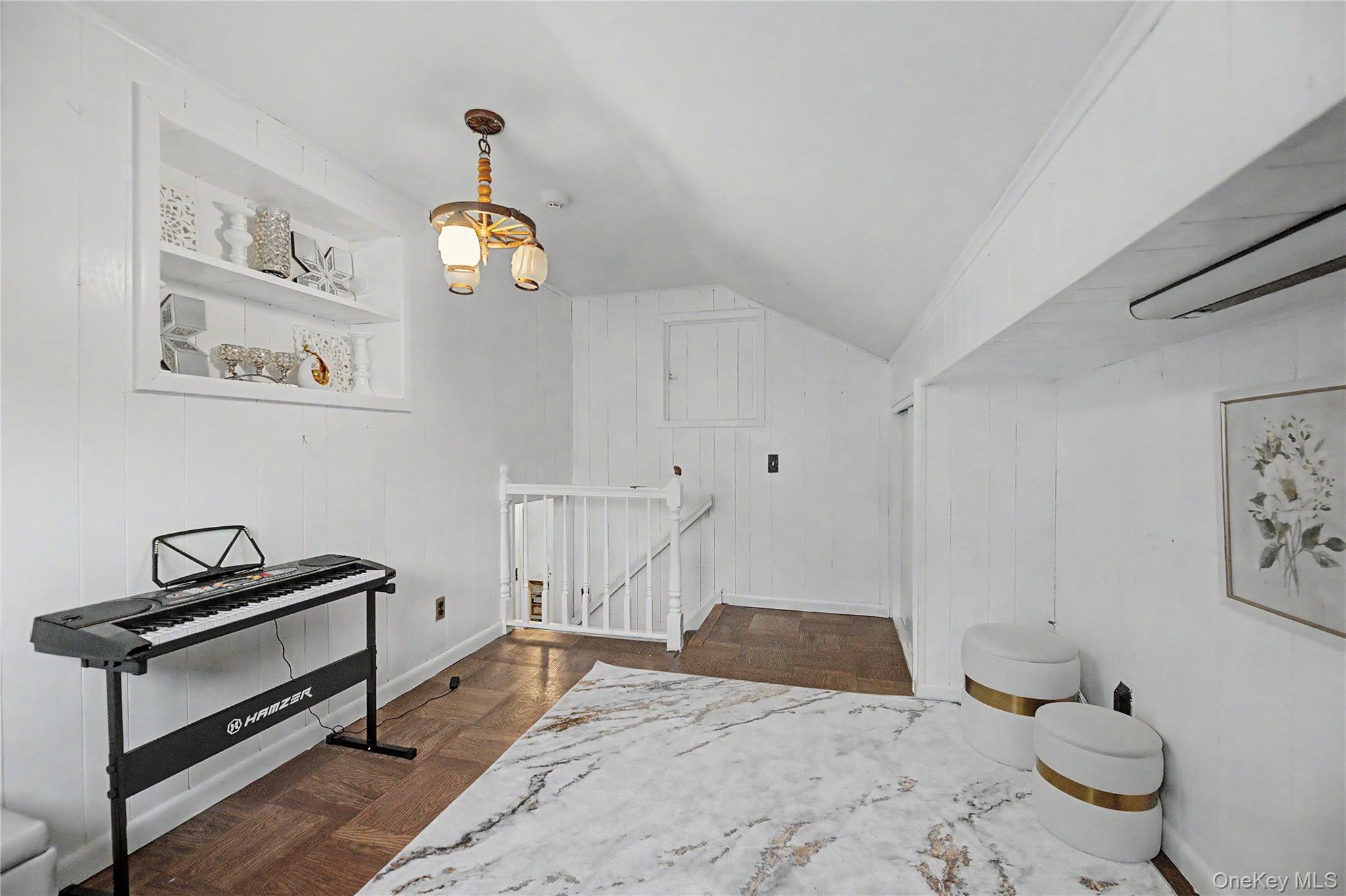 6 Westwind Road – For Rent photo 24
