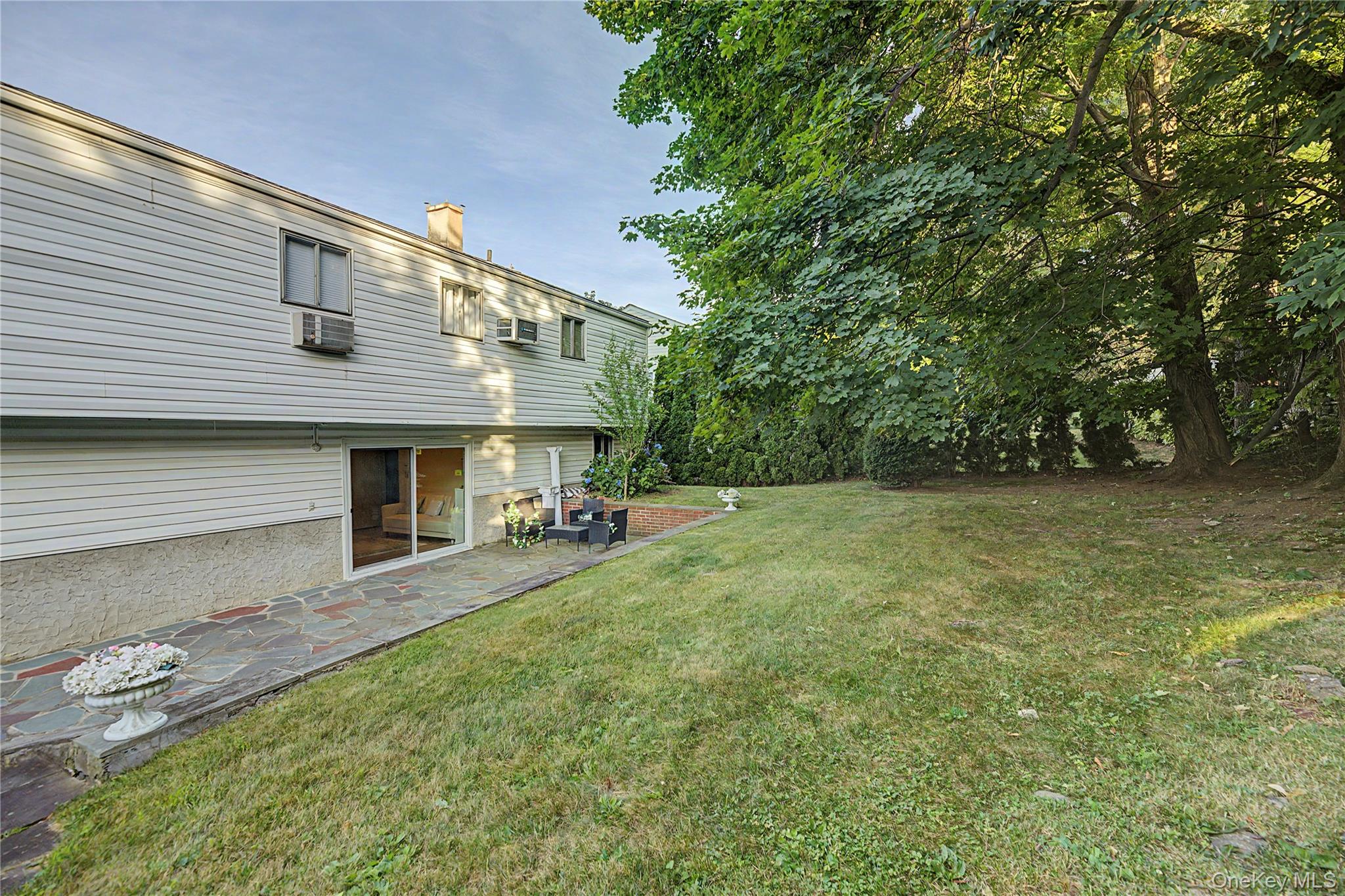 6 Westwind Road – For Rent photo 17