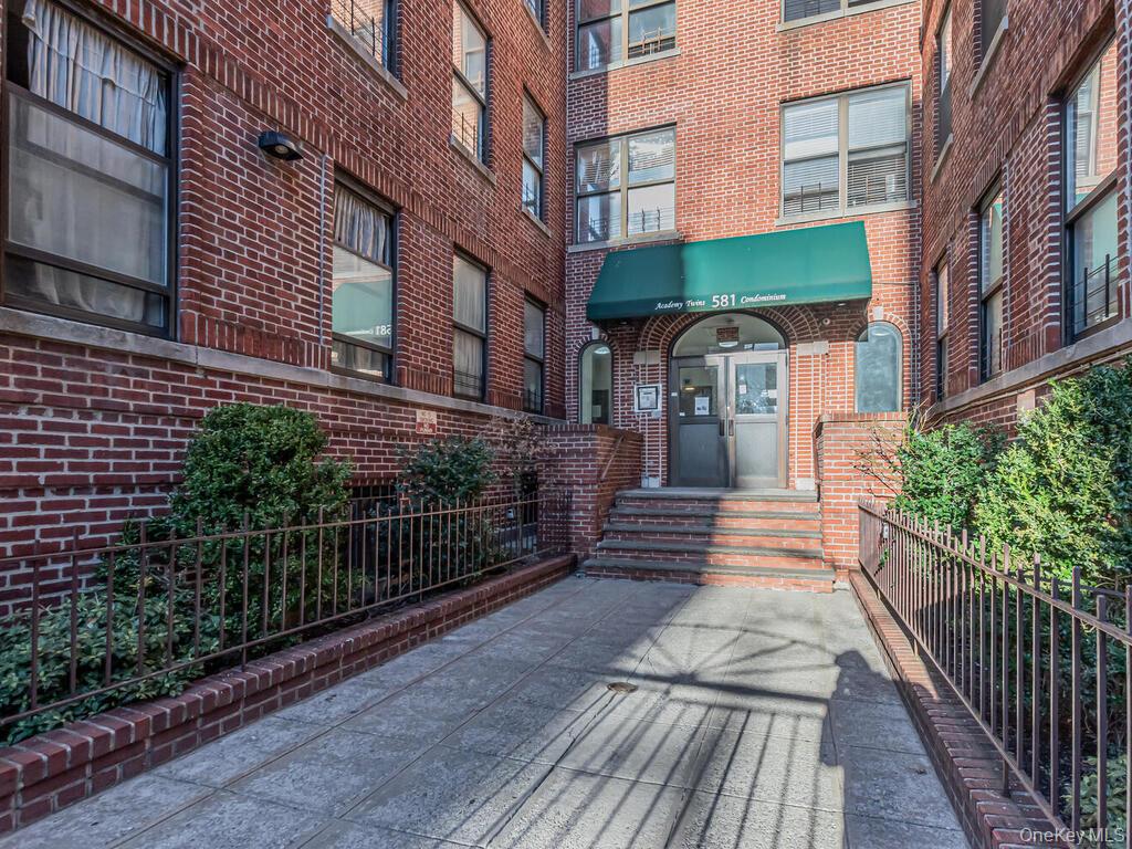 581 Academy Street, Unit GLE photo 14