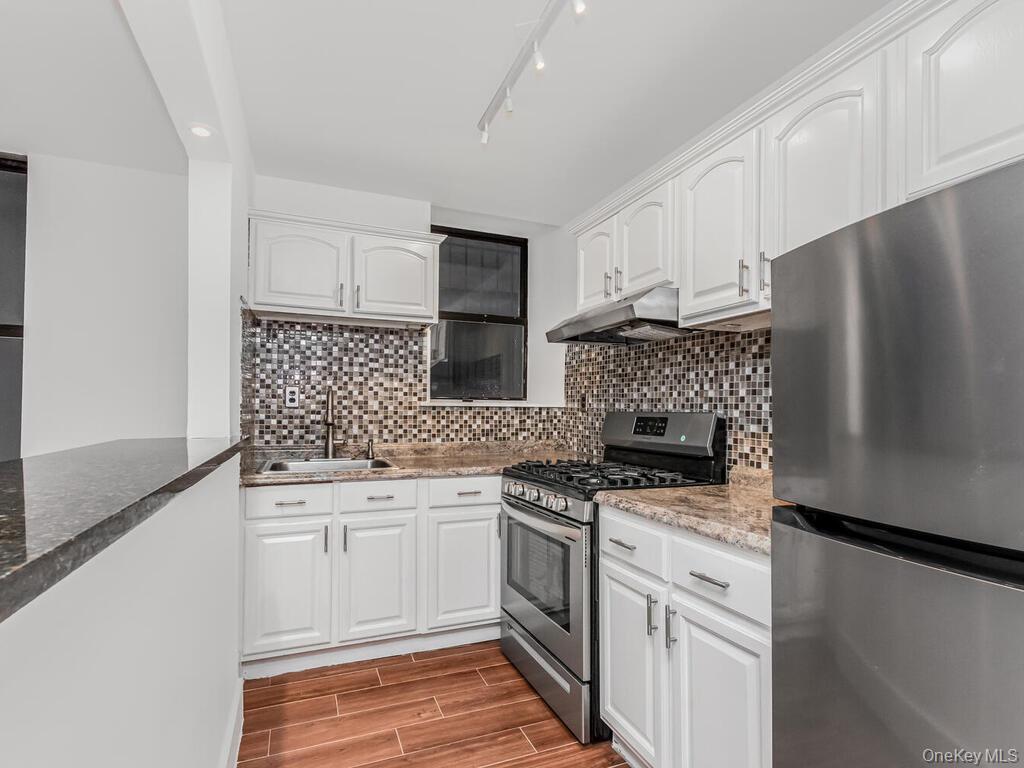 581 Academy Street, Unit GLE photo 6