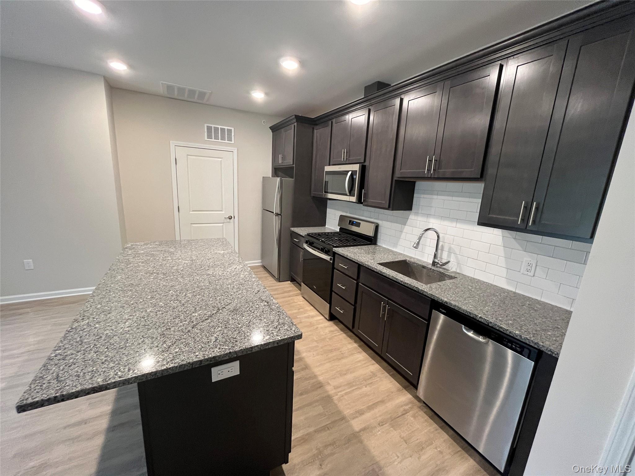 414 Tower Ridge Circle – For Rent photo 5