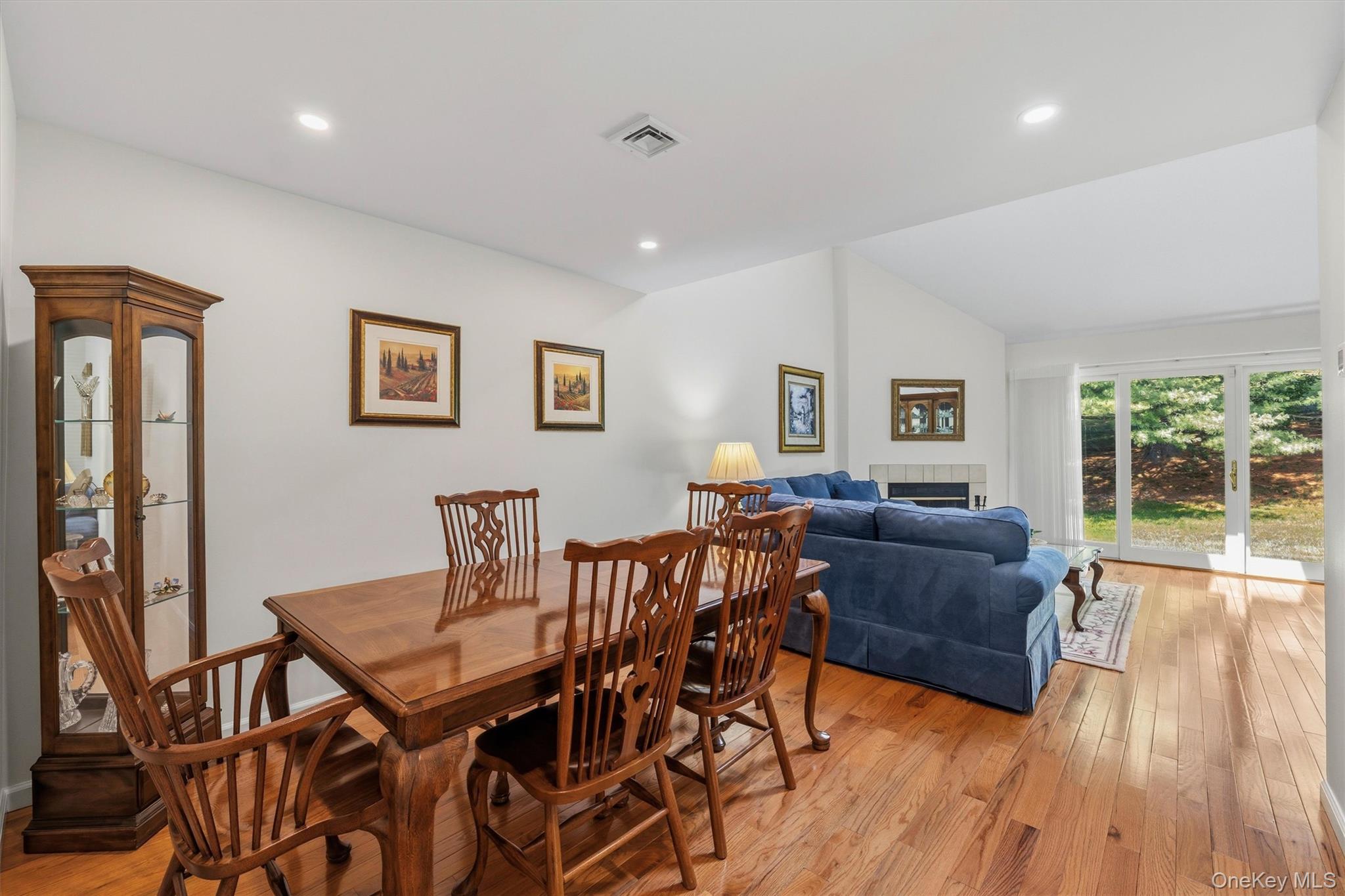 3302 Homestead Court – For Sale photo 8