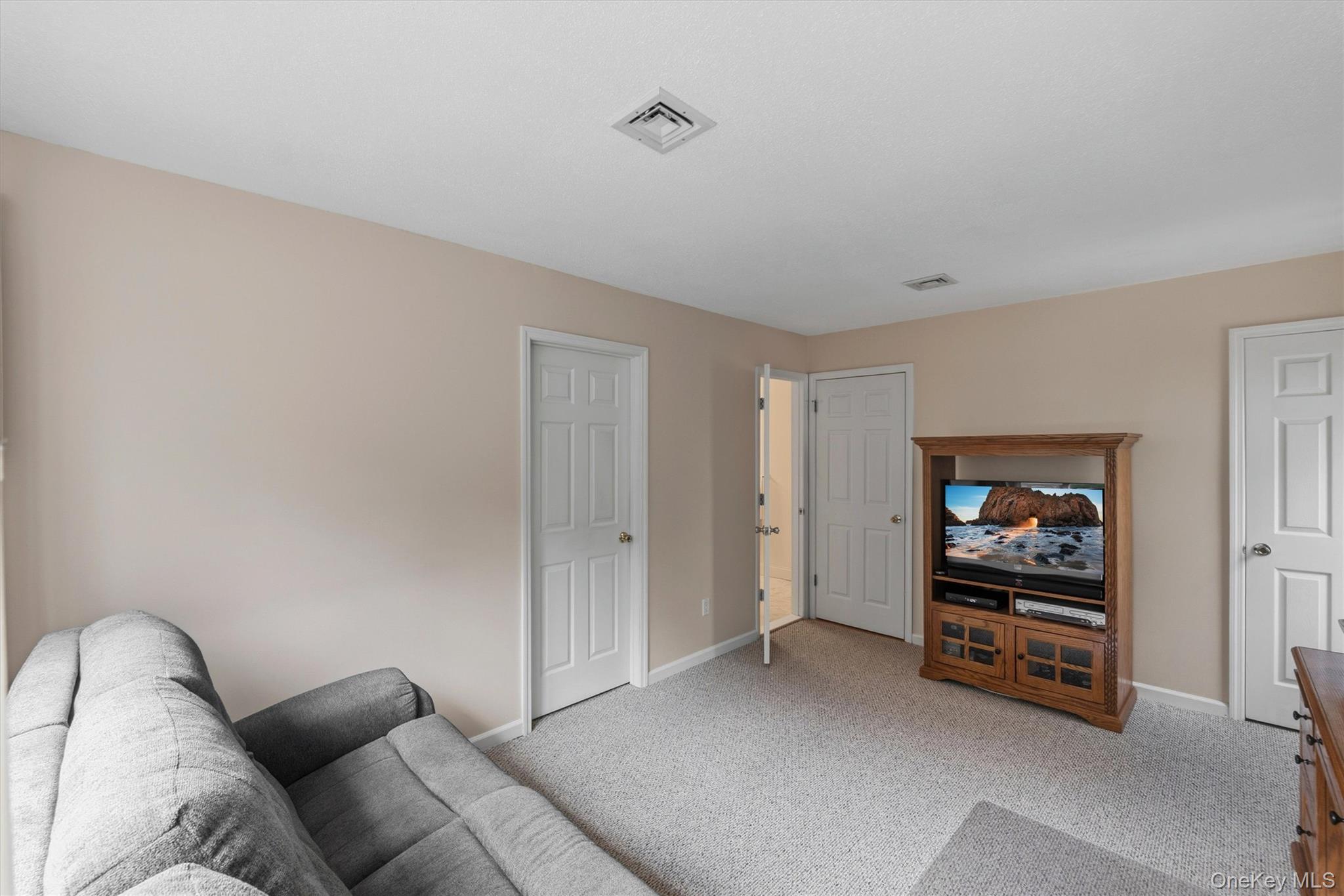 3302 Homestead Court – For Sale photo 14