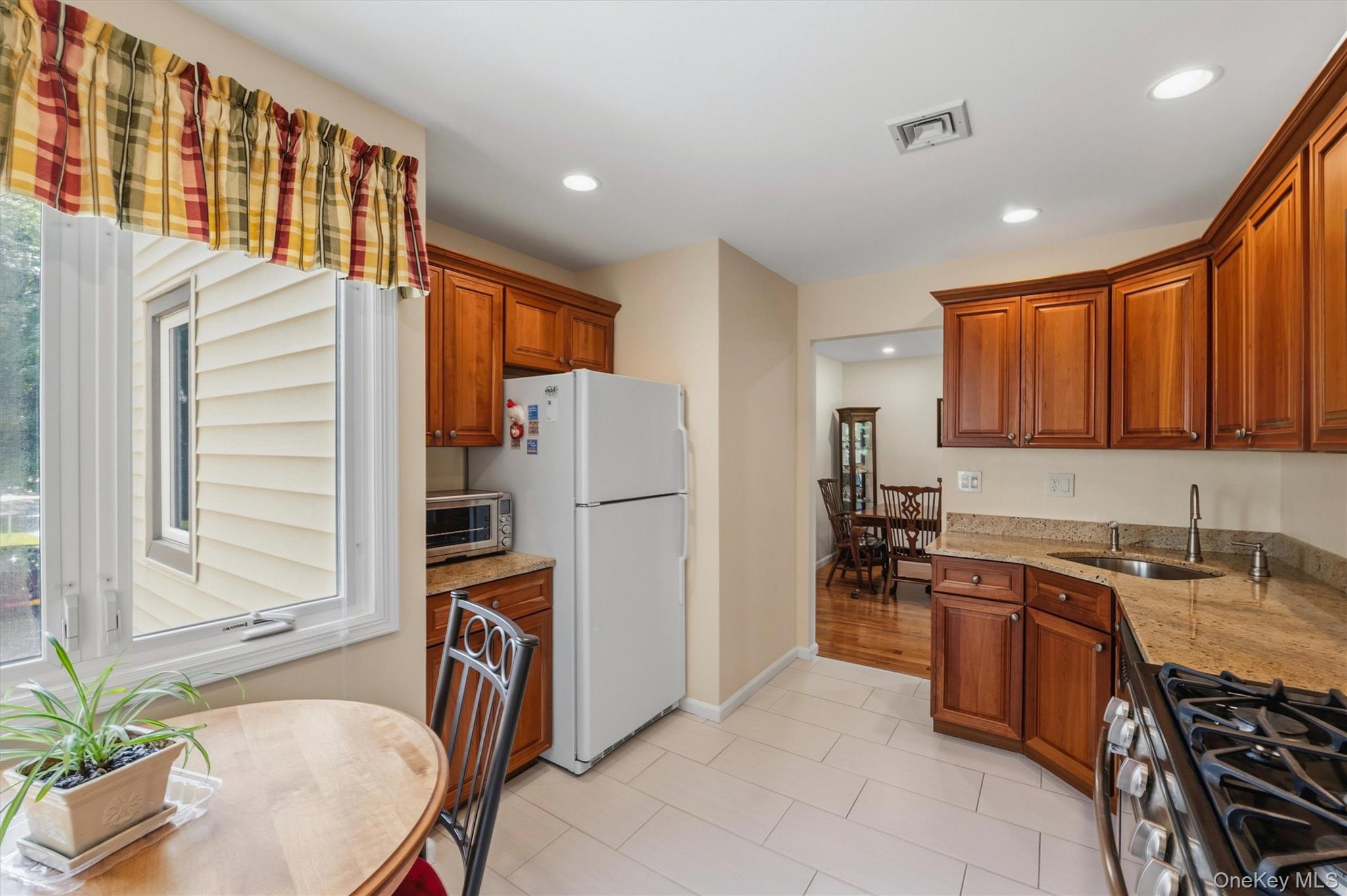 3302 Homestead Court – For Sale photo 10
