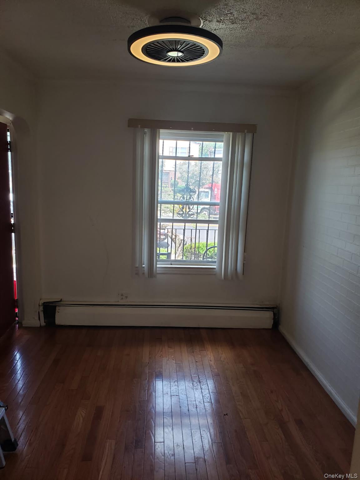 22724 Murdock Avenue – For Sale photo 8