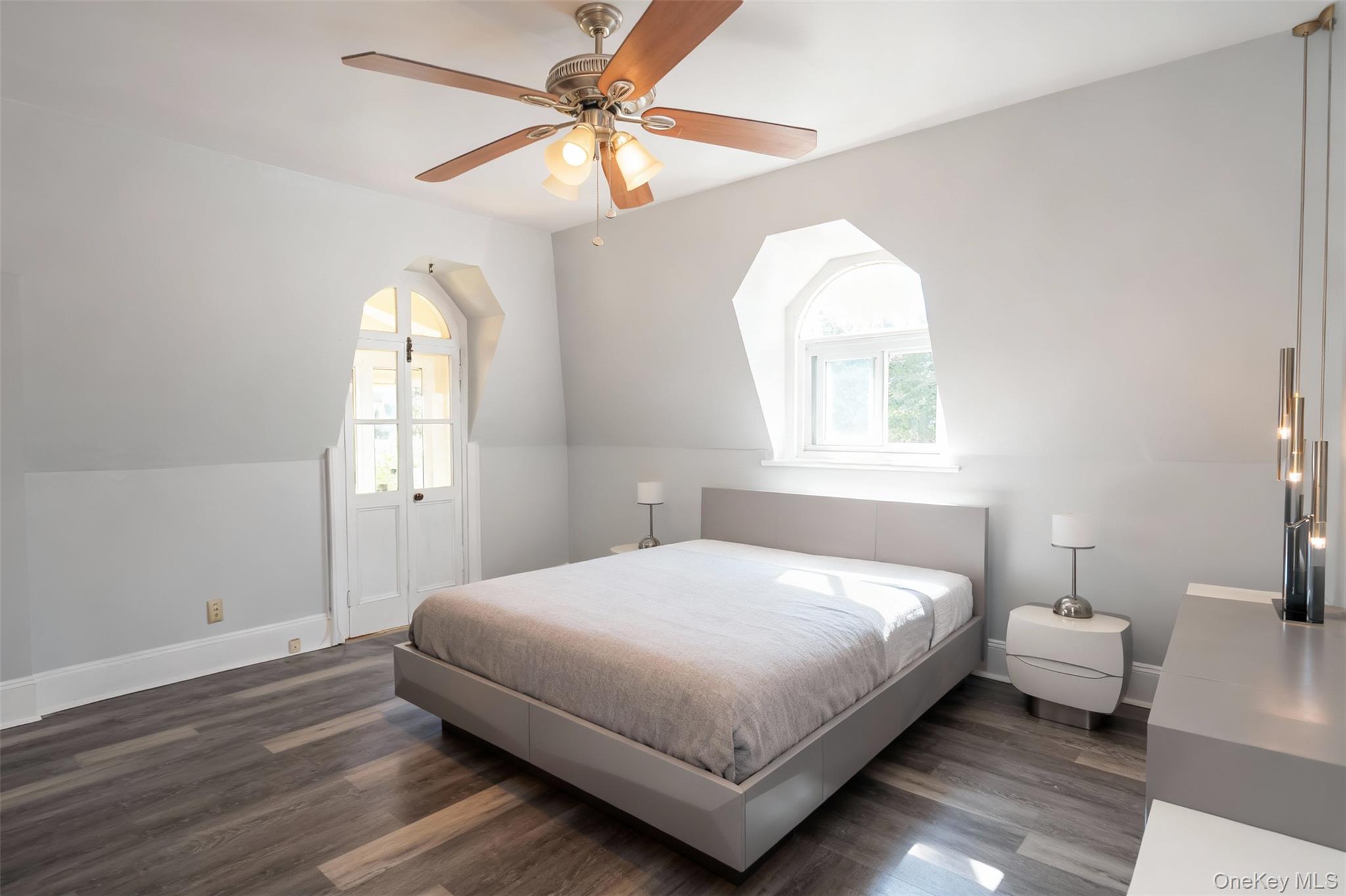 266 Grand Street, Unit 3 photo 6