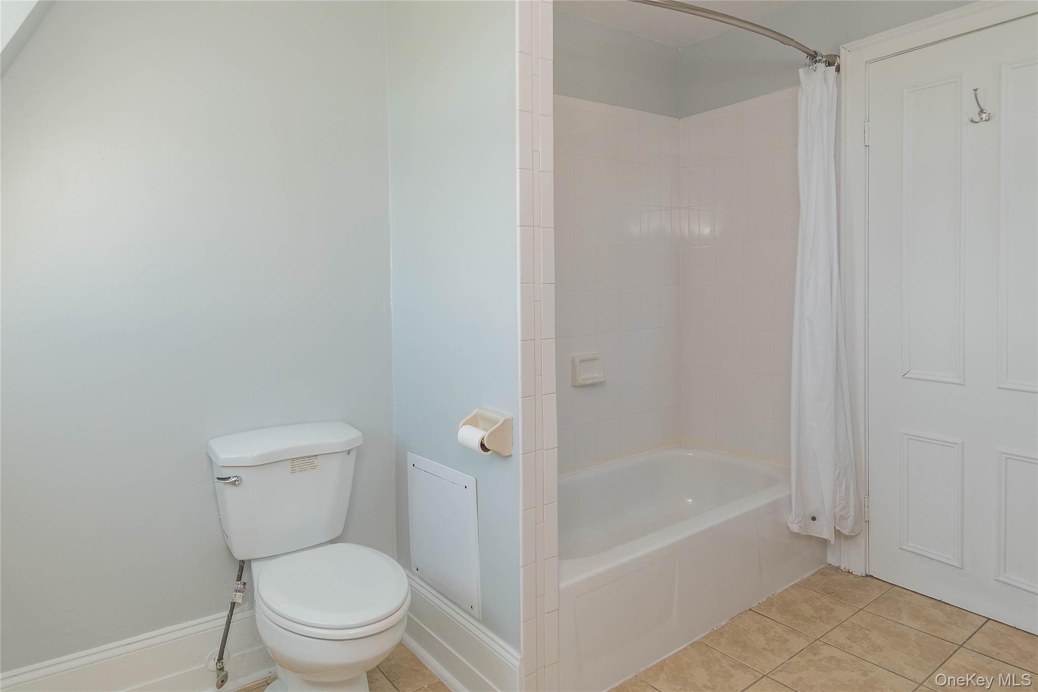 266 Grand Street, Unit 3 photo 7