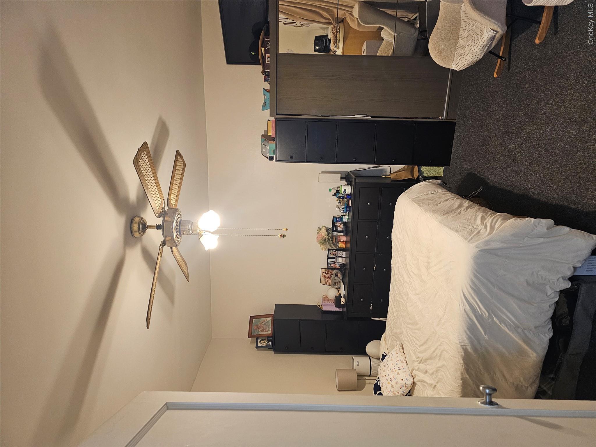 32-23 88 Street, Unit 306 photo 5