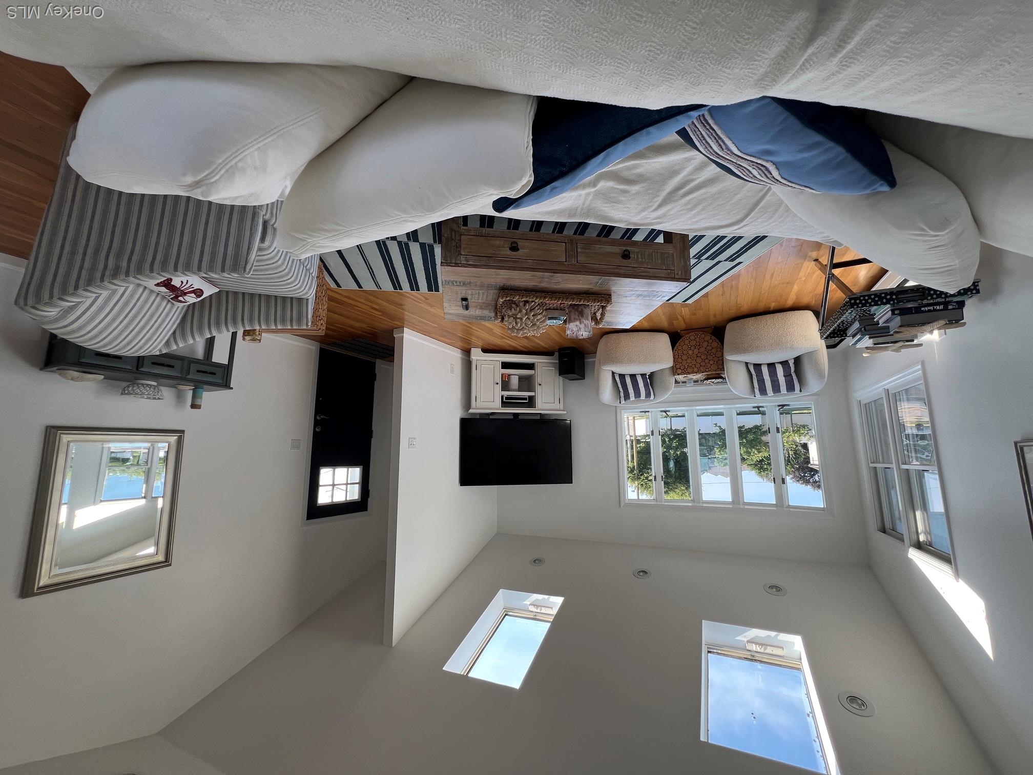 381 Lido Boulevard – For Rent photo 2