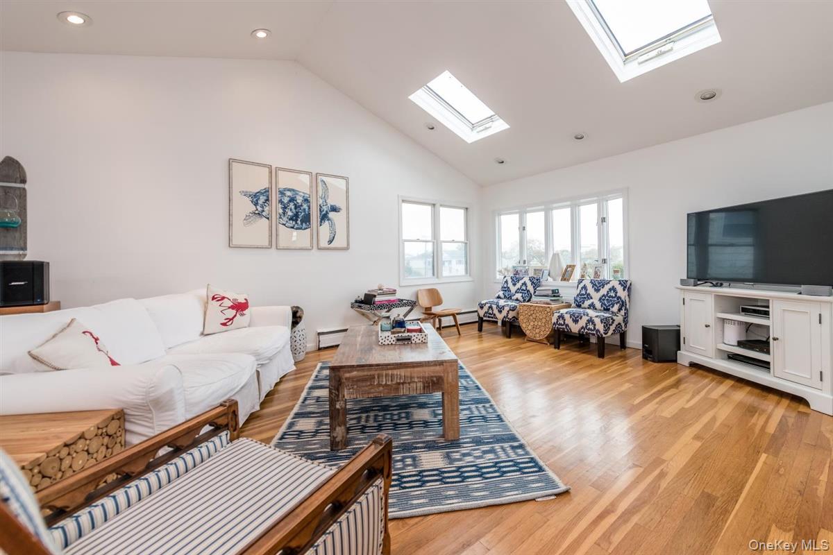 381 Lido Boulevard – For Rent photo 12