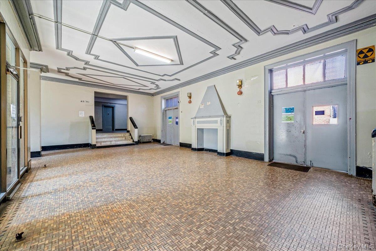 39-82 65th Place, Unit 4F photo 3