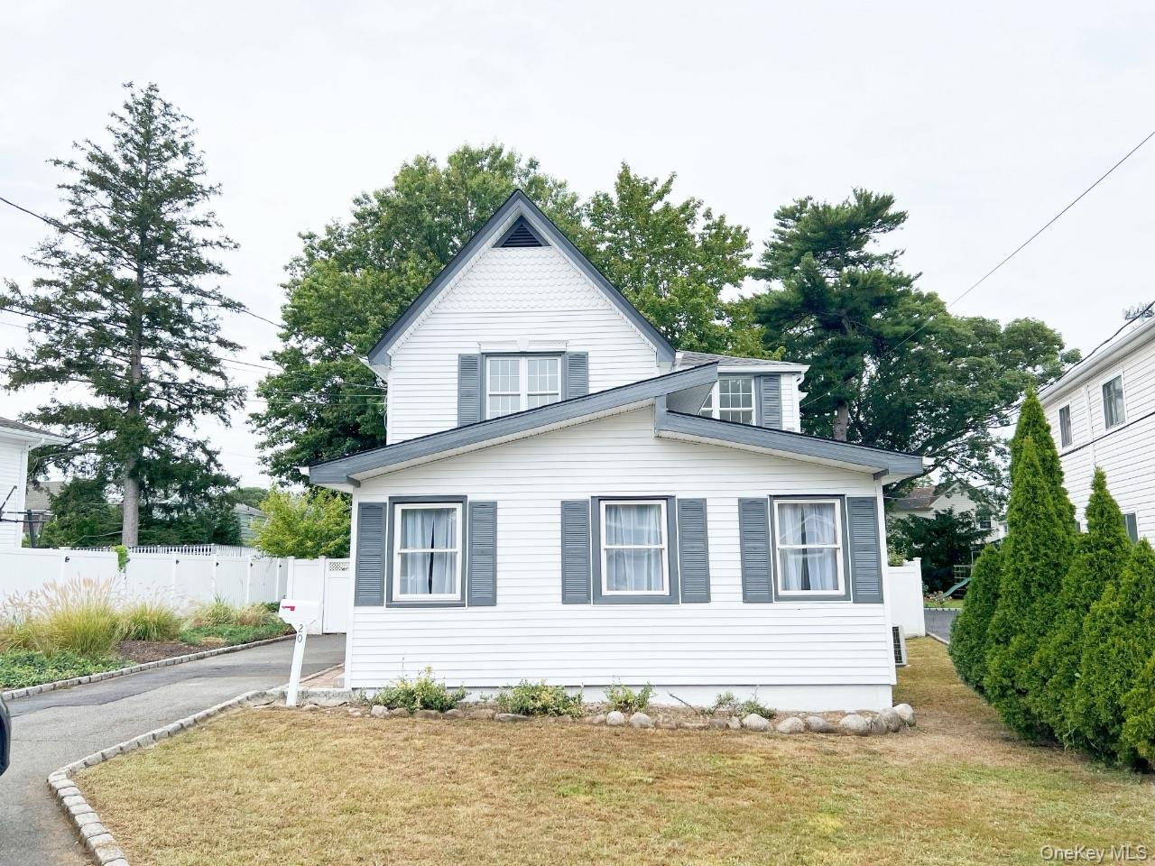 20 Walters Avenue – For Sale