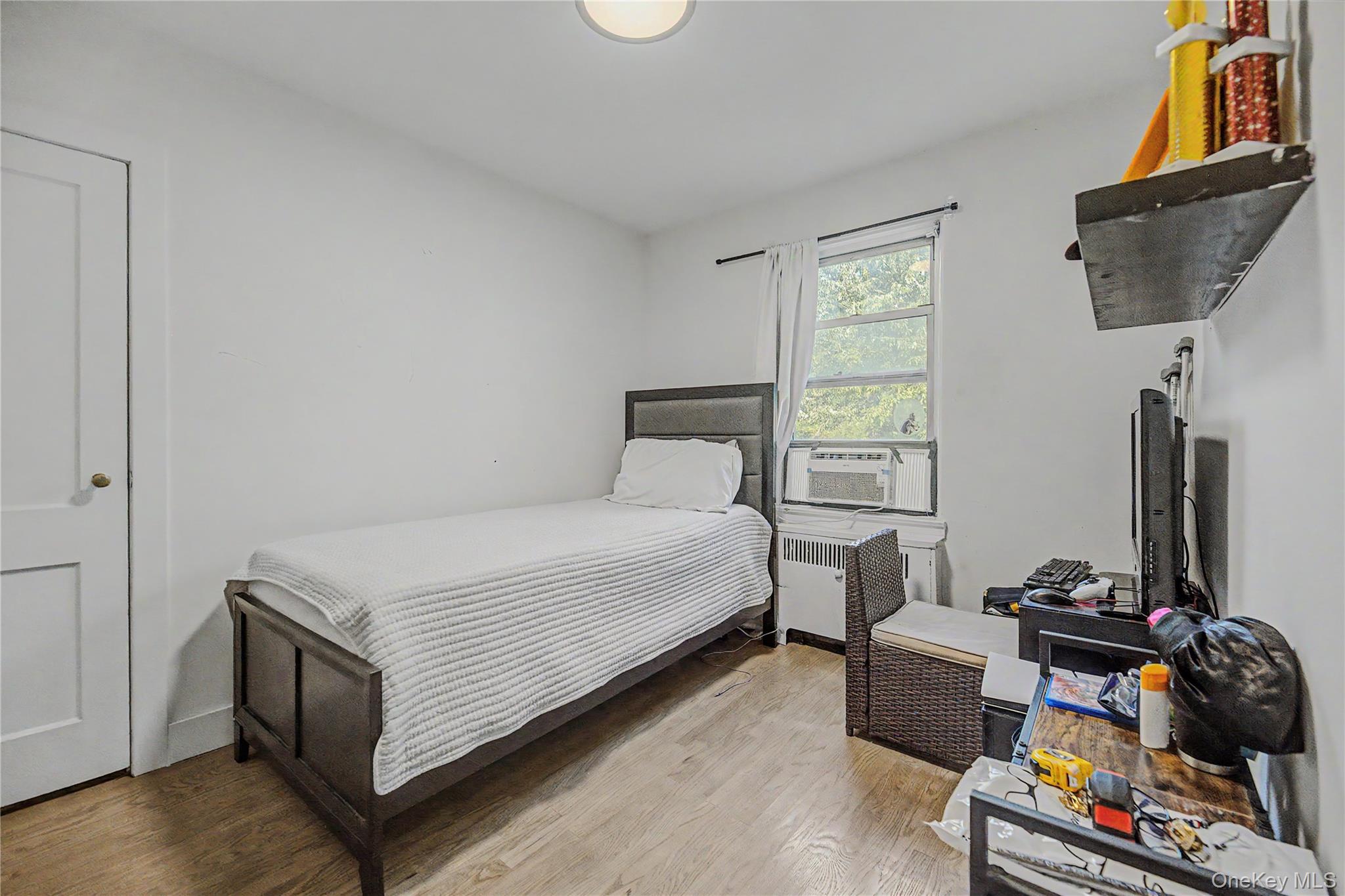 4971 Henry Hudson Parkway W, Unit 4971 photo 12
