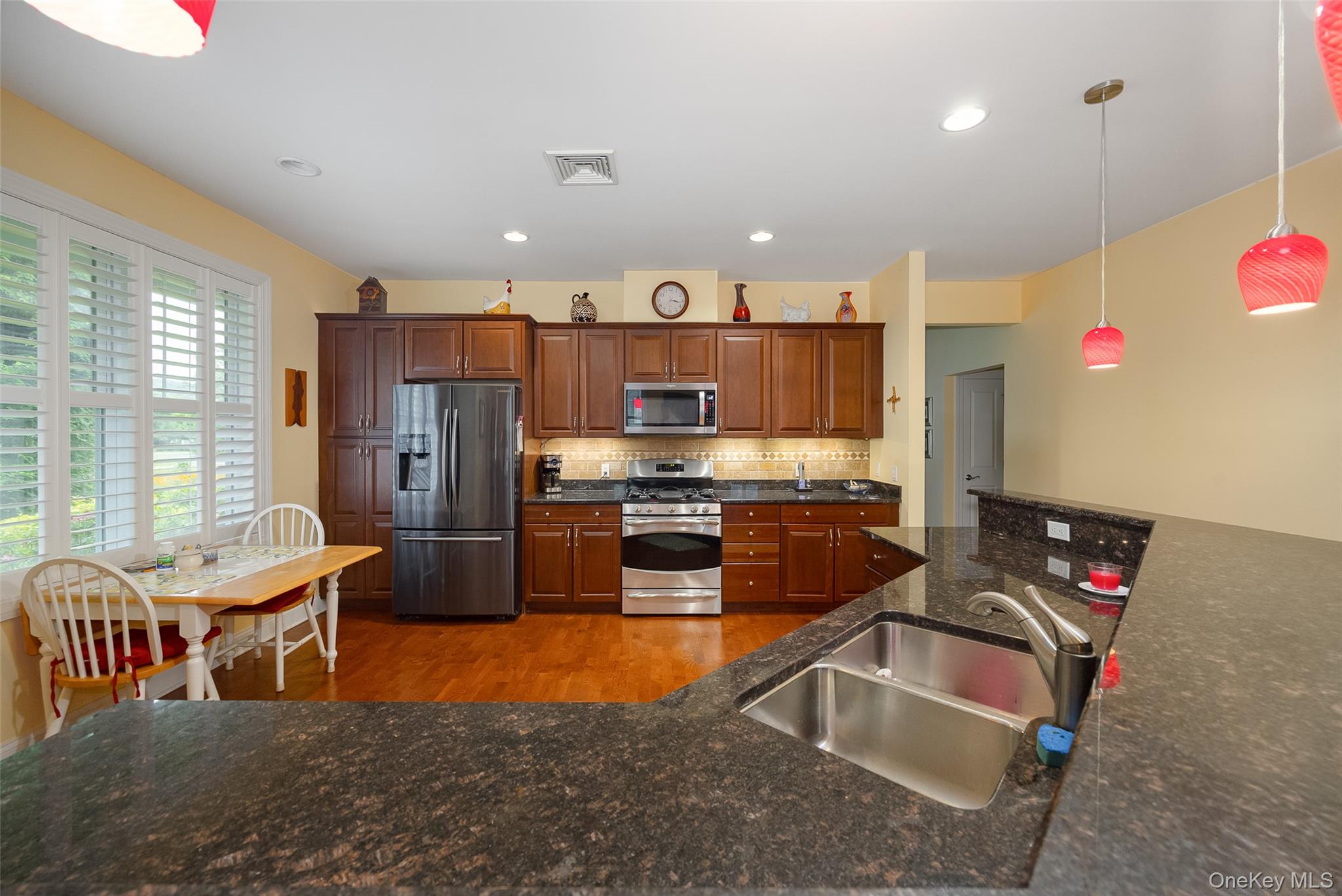5 Maggie May Way – For Sale photo 18