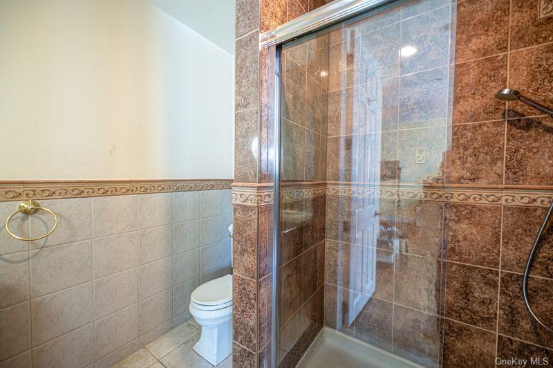 37 Crescent Cove Circle – For Rent photo 4