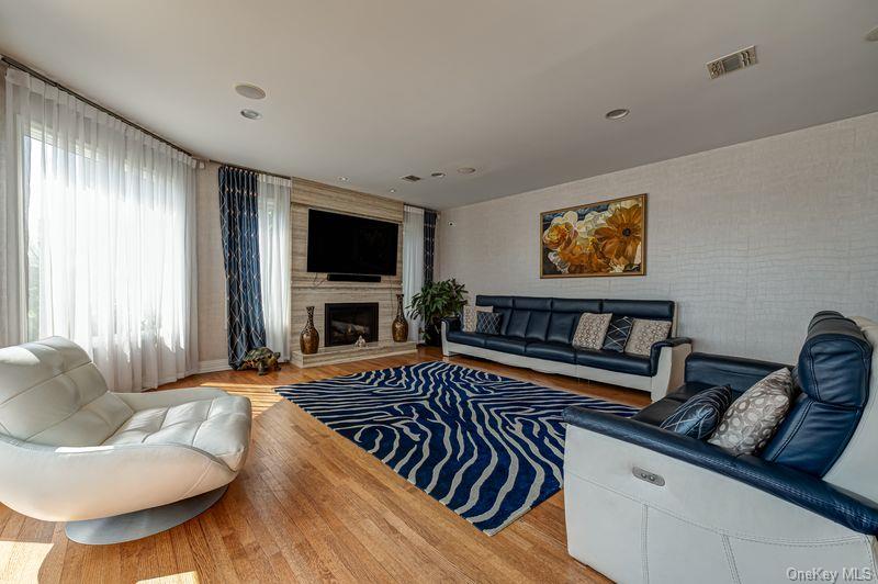 37 Crescent Cove Circle – For Rent photo 5