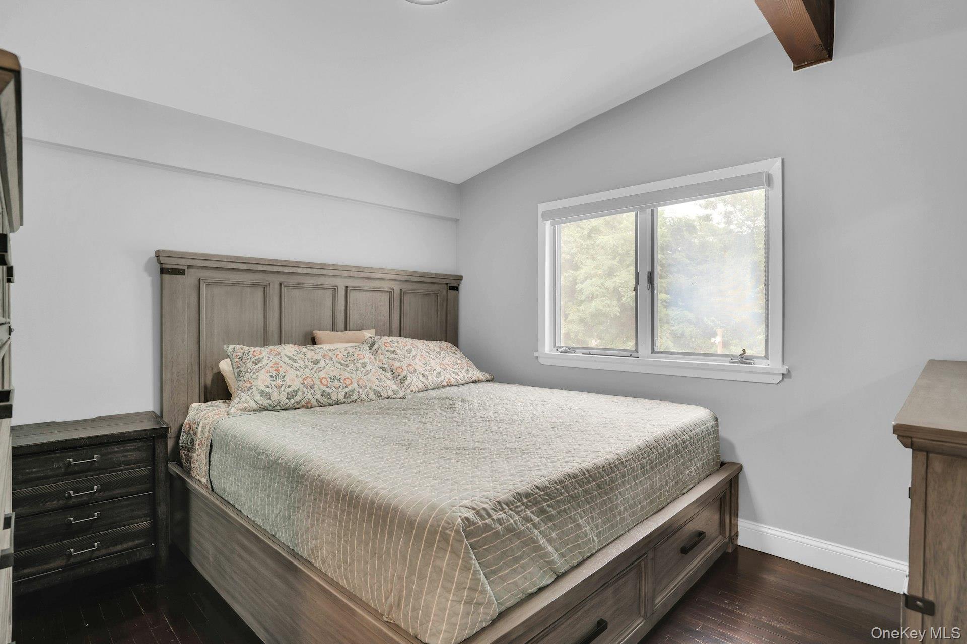 764 Vanderbilt Parkway – For Sale photo 31