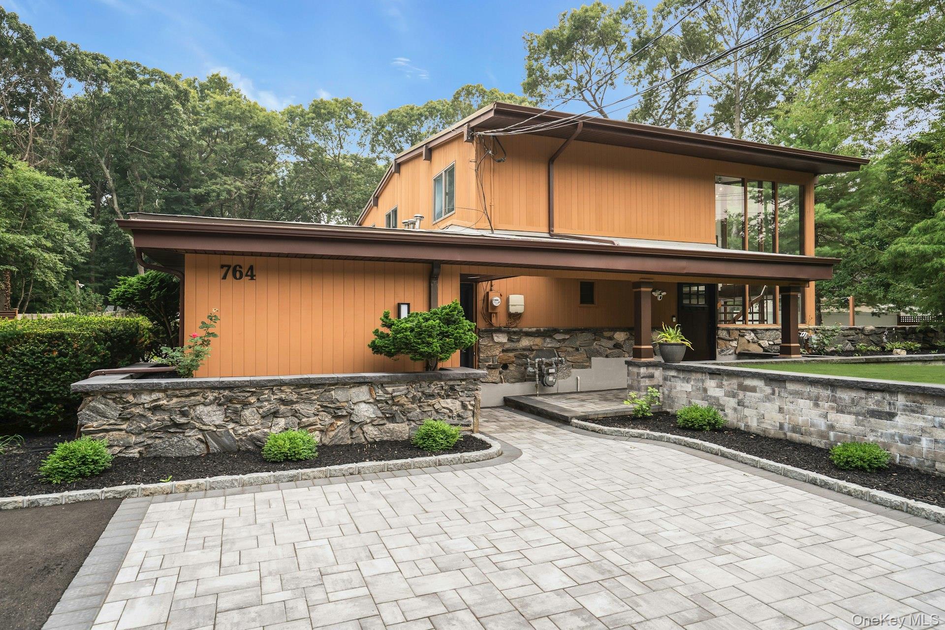 764 Vanderbilt Parkway – For Sale