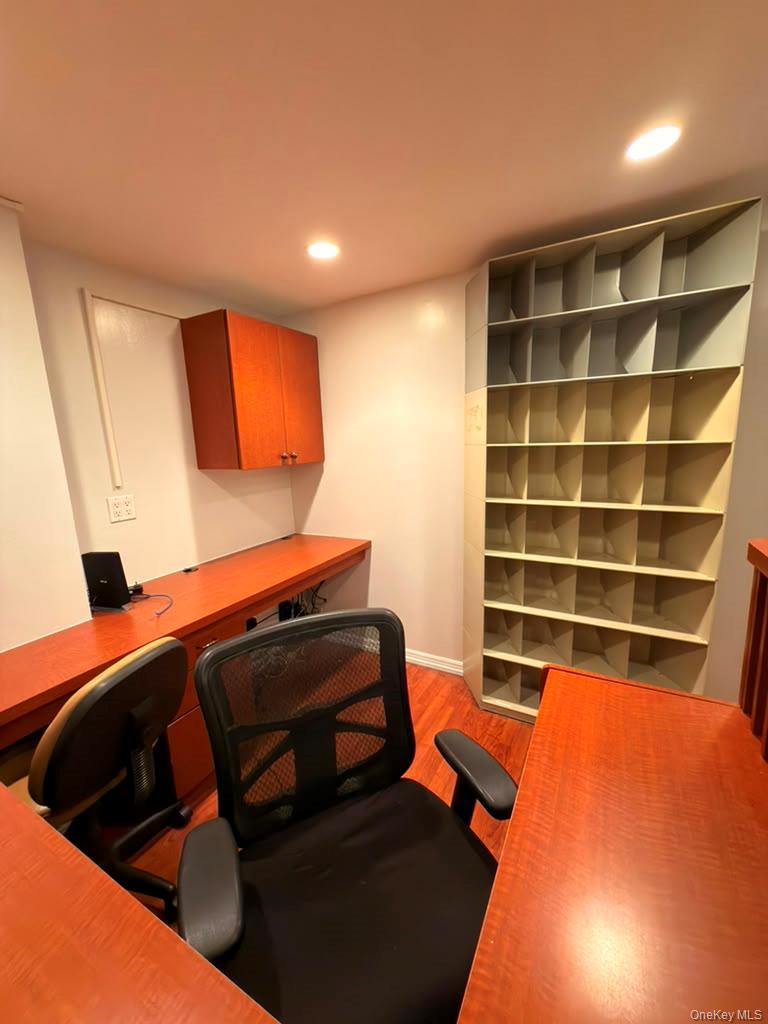155 West 68th Street, Unit 2-27 photo 11