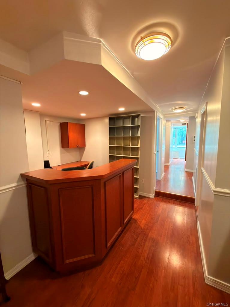 155 West 68th Street, Unit 2-27 photo 5