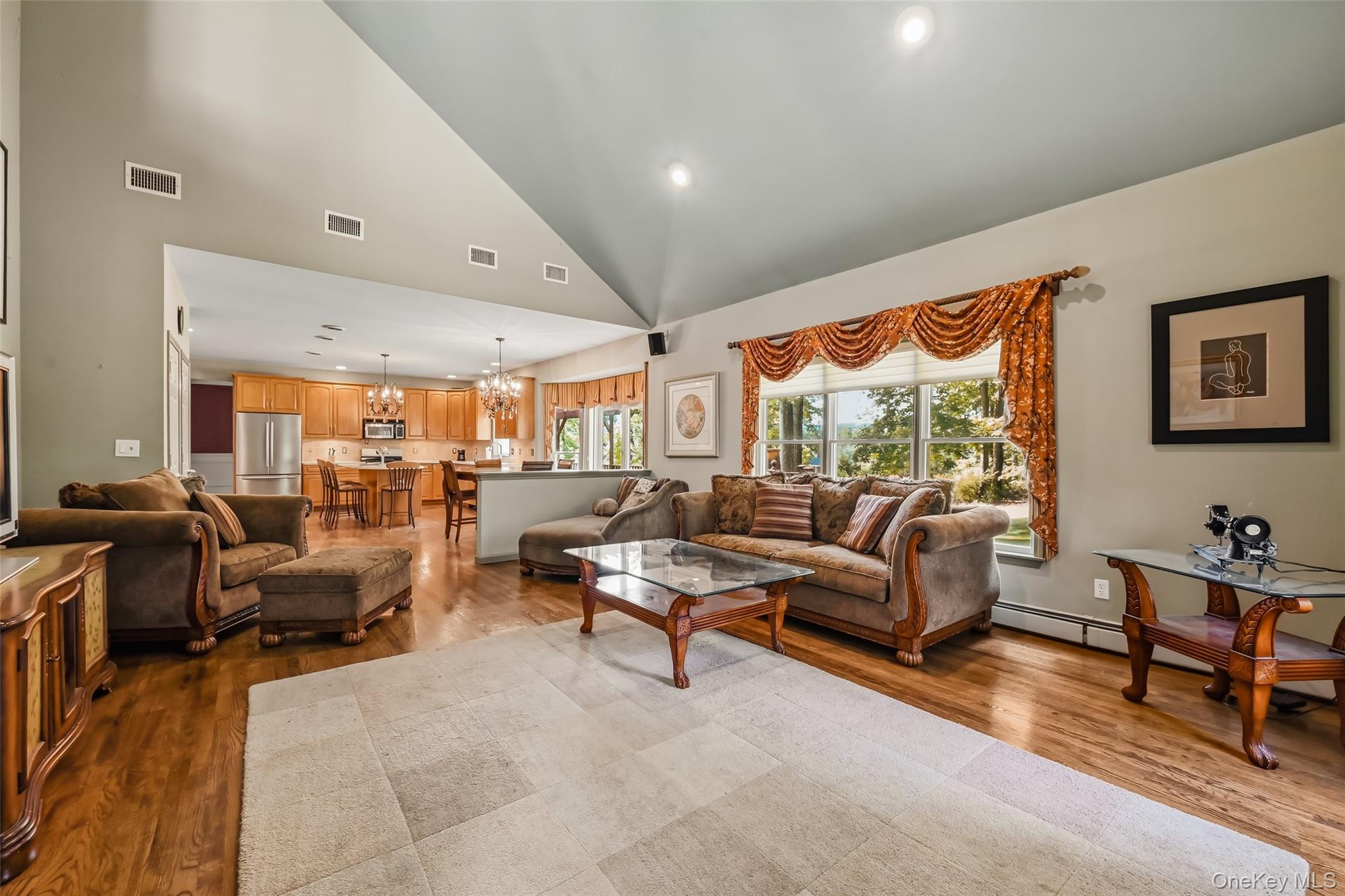 48 Greenwich Avenue – For Sale photo 28