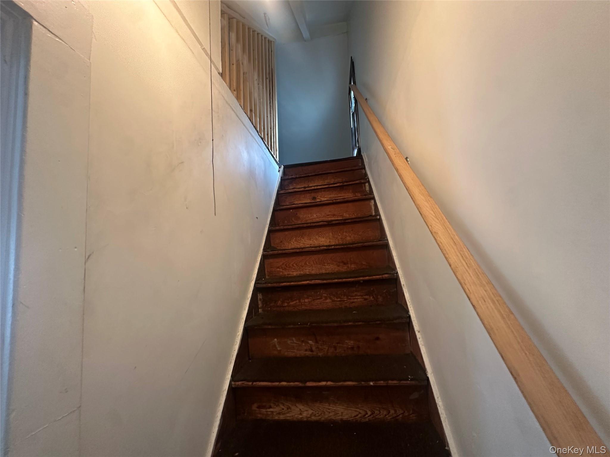 11 Post Avenue, Unit 2 photo 13