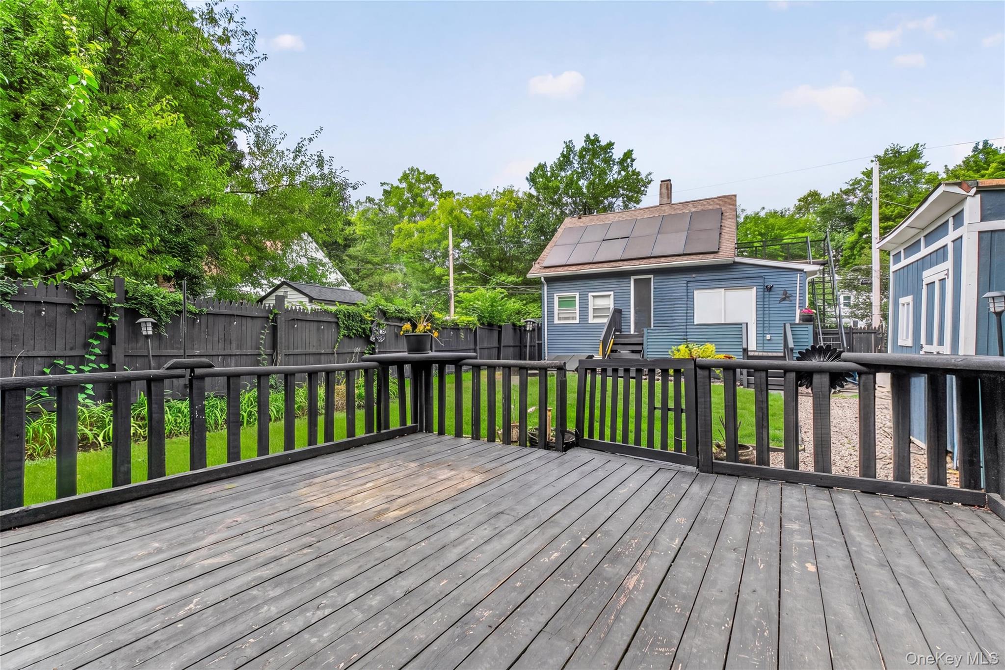 30 GLENWOOD Avenue – For Sale photo 36