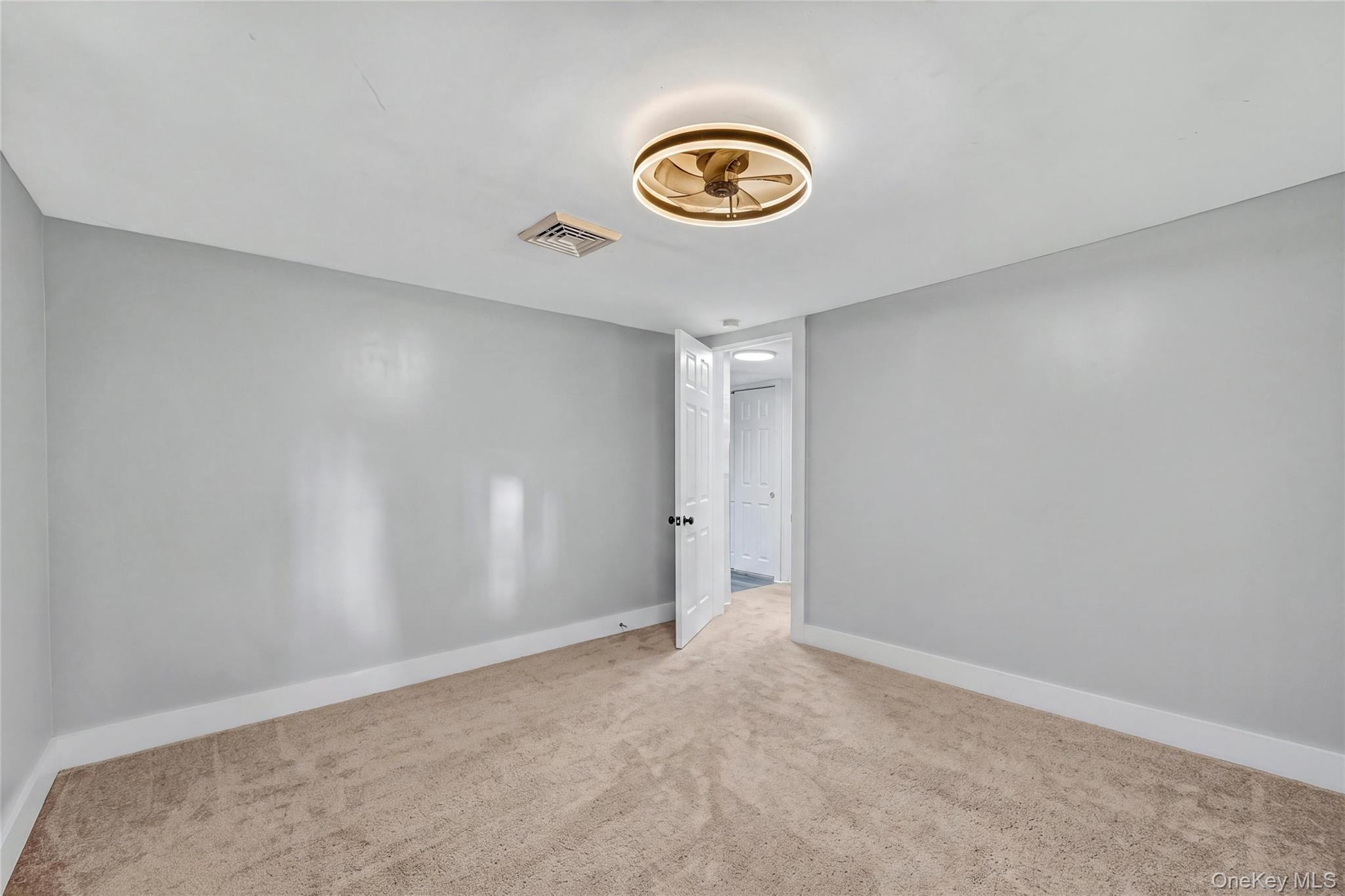 30 GLENWOOD Avenue – For Sale photo 25