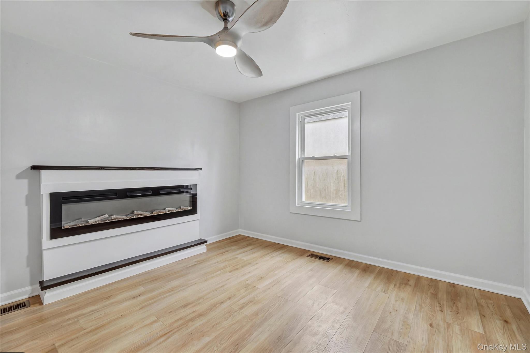 30 GLENWOOD Avenue – For Sale photo 7