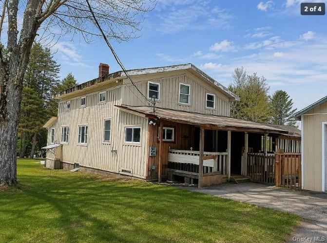 85 Foster Road – For Sale photo 2