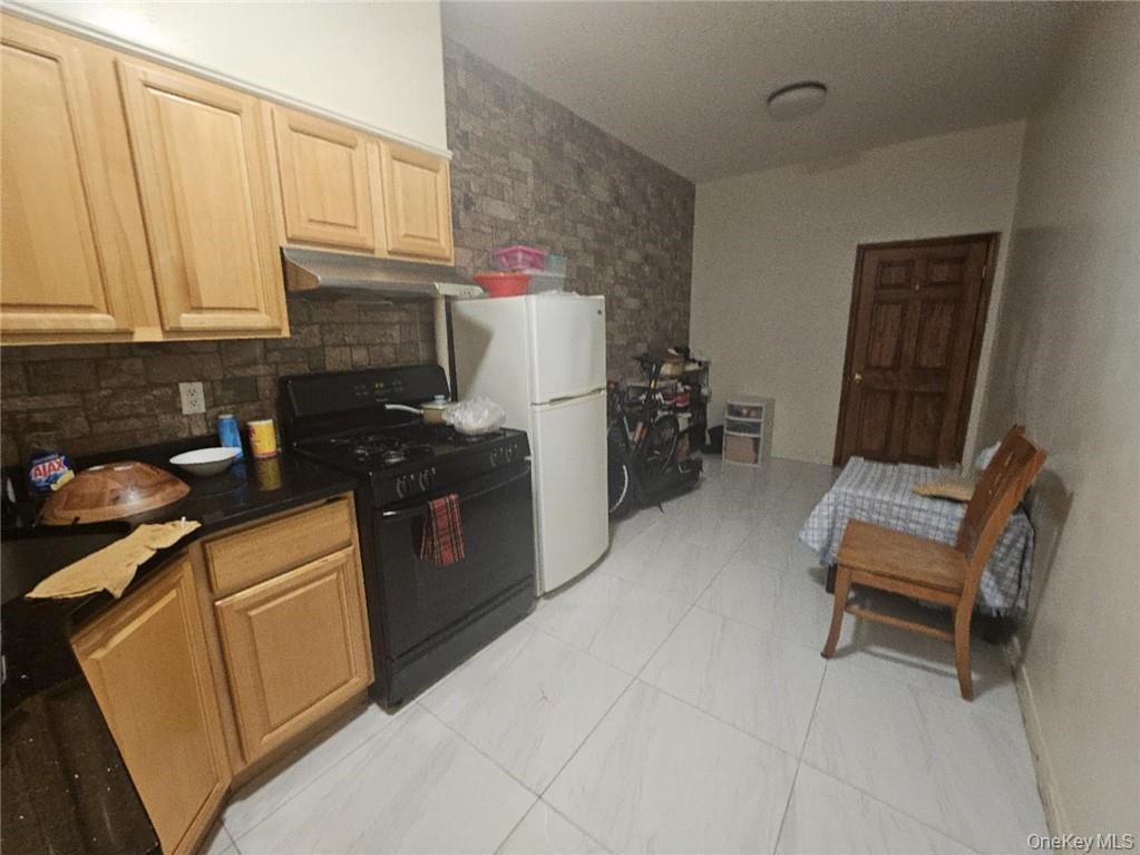 5411 4th Avenue – For Sale photo 9
