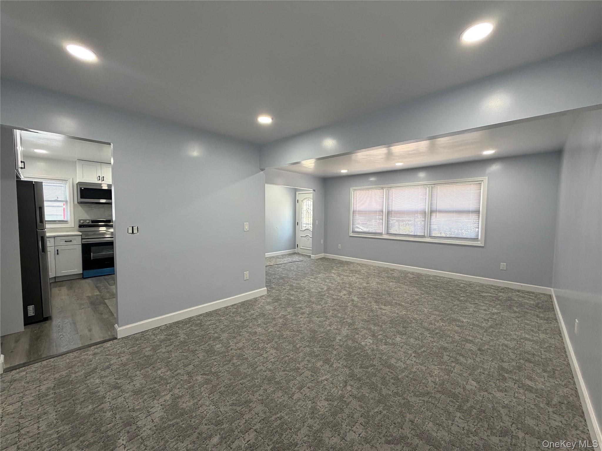 21 Cochran Place – For Rent photo 2