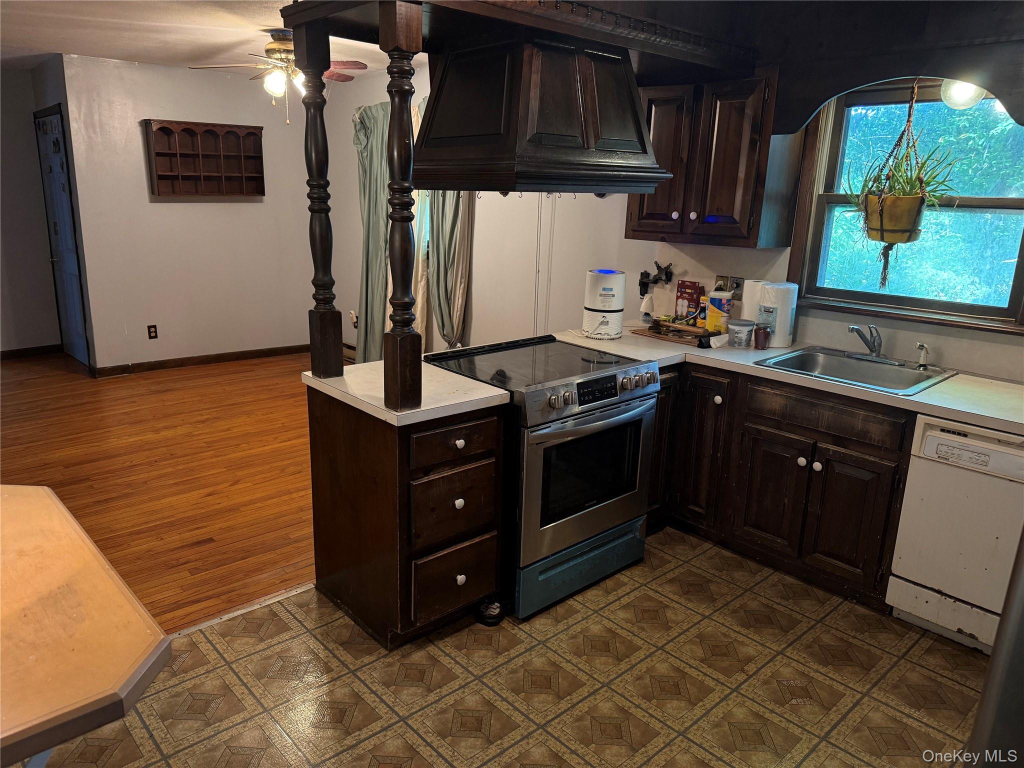 11 Beekman Drive – For Sale photo 4