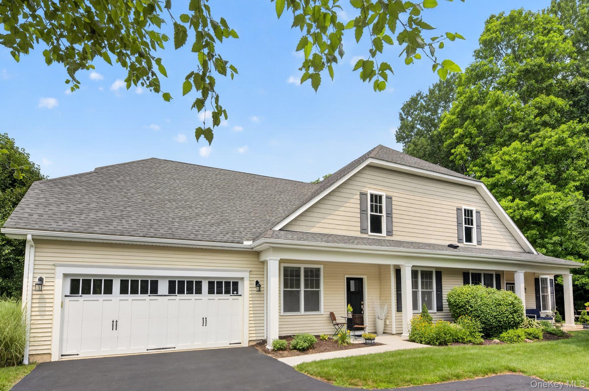 1 Maggie May Way – For Sale photo 2