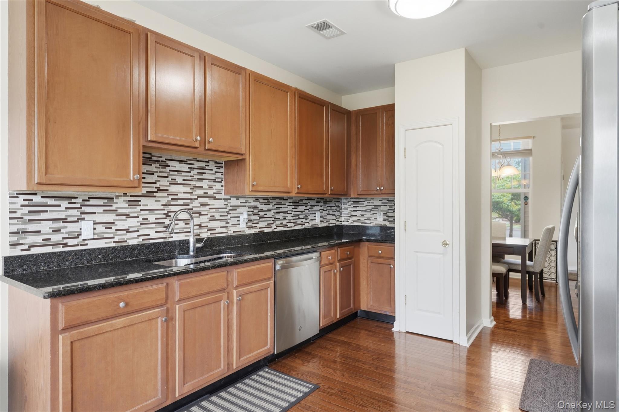 58 Cobblestone Lane – For Sale photo 15