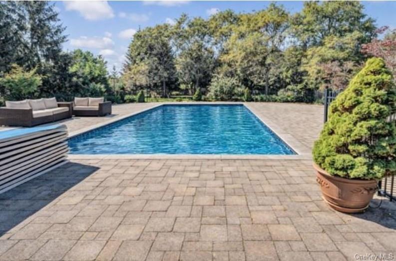 2 Herrels Circle – For Sale photo 16