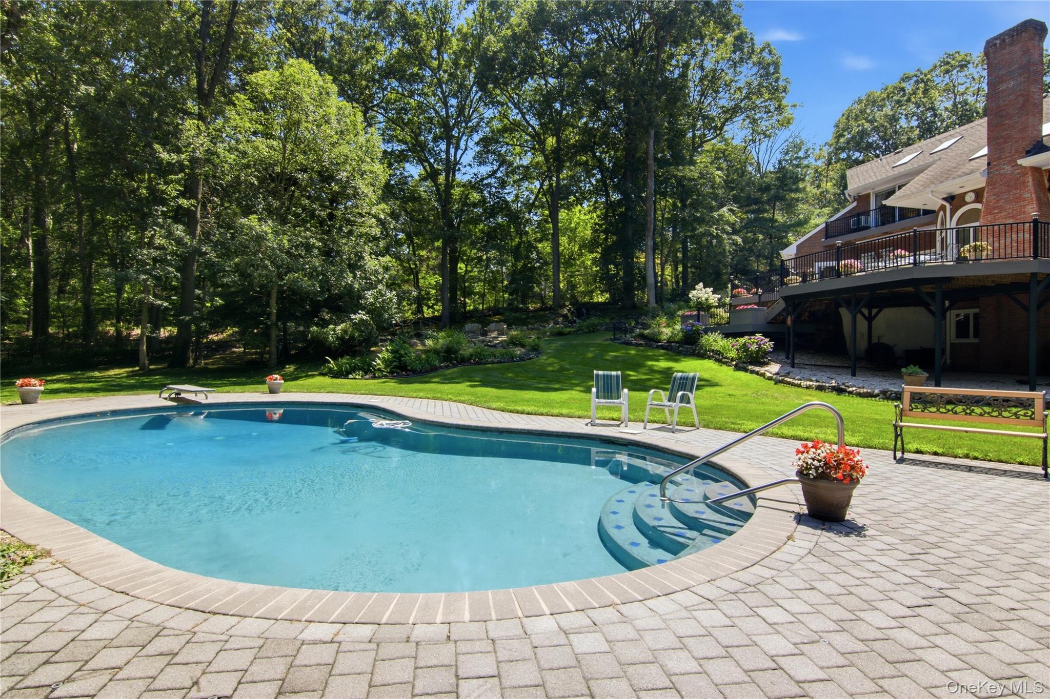 55 Meadow Glen Road – For Sale photo 34