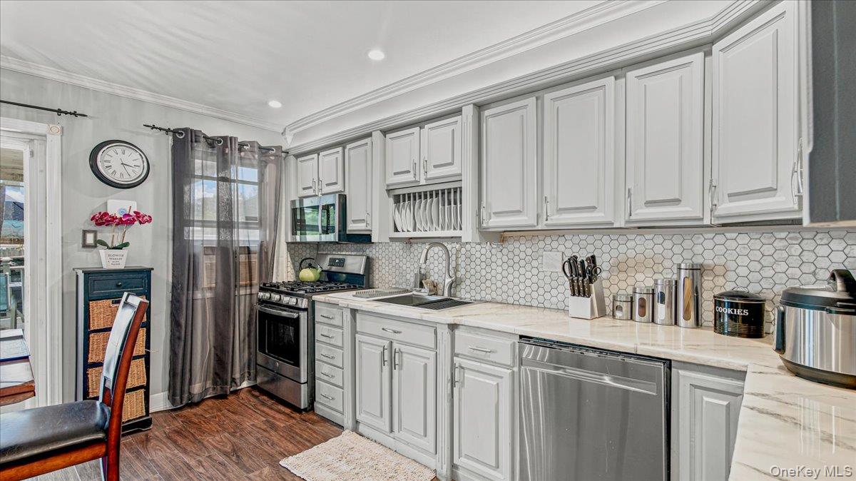 108-18 63rd Drive – For Sale photo 5