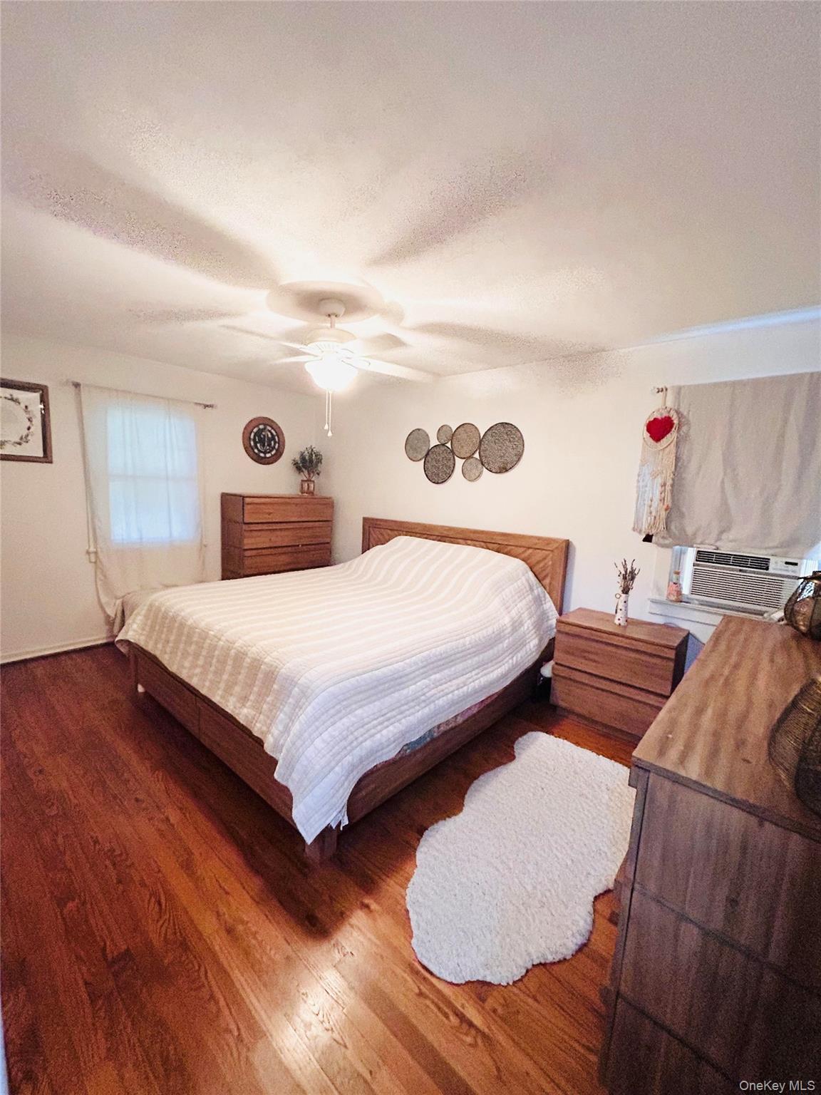 98 Albertson Place – For Sale photo 11