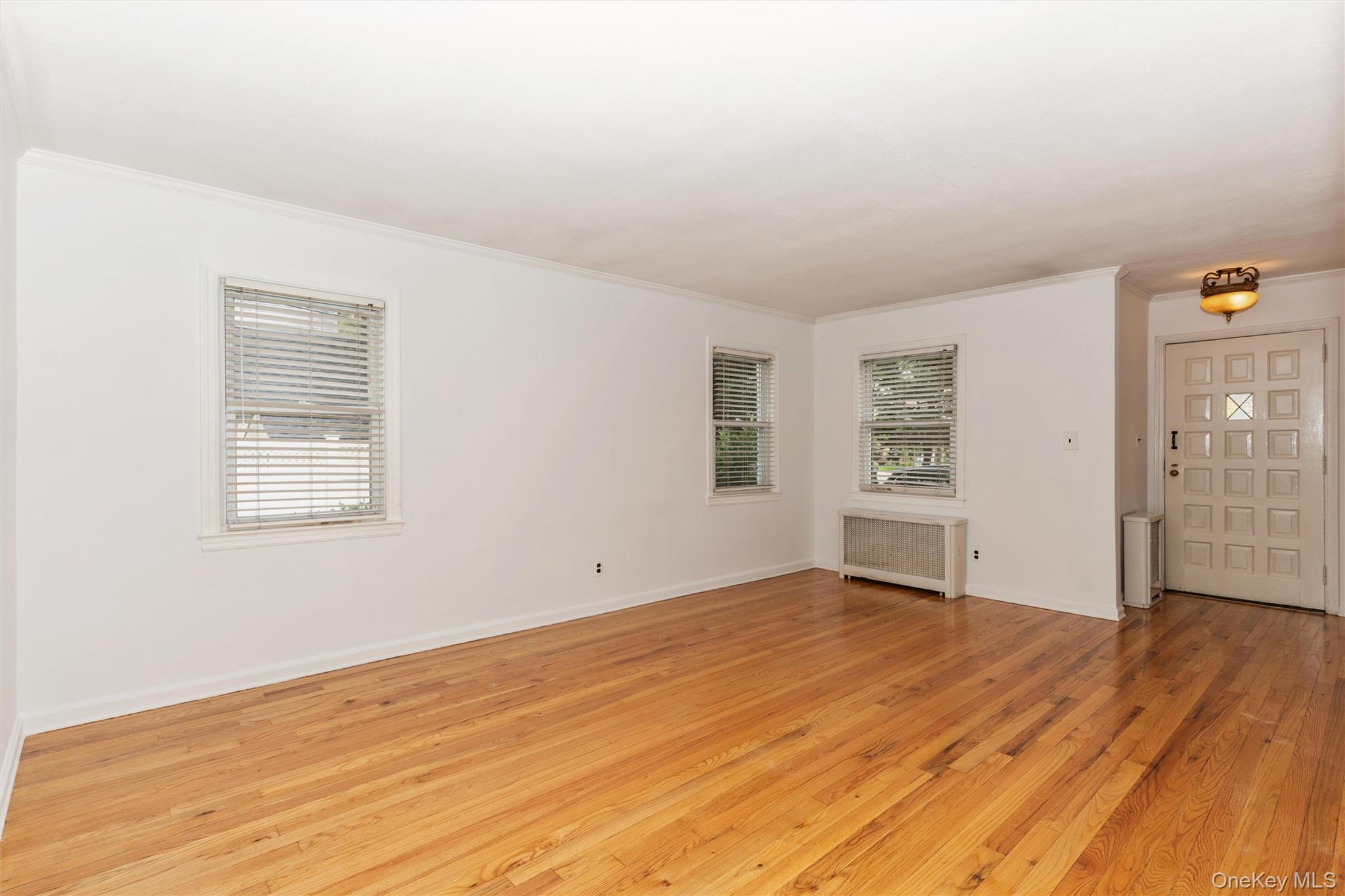 1493 New Hyde Park Drive – For Sale photo 11