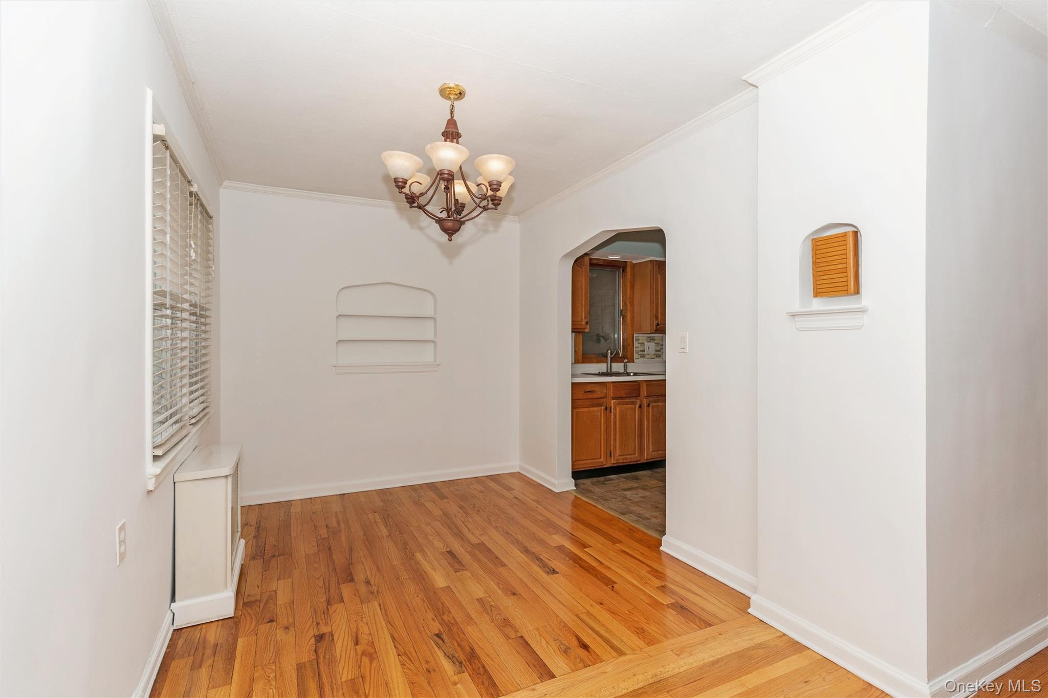 1493 New Hyde Park Drive – For Sale photo 9