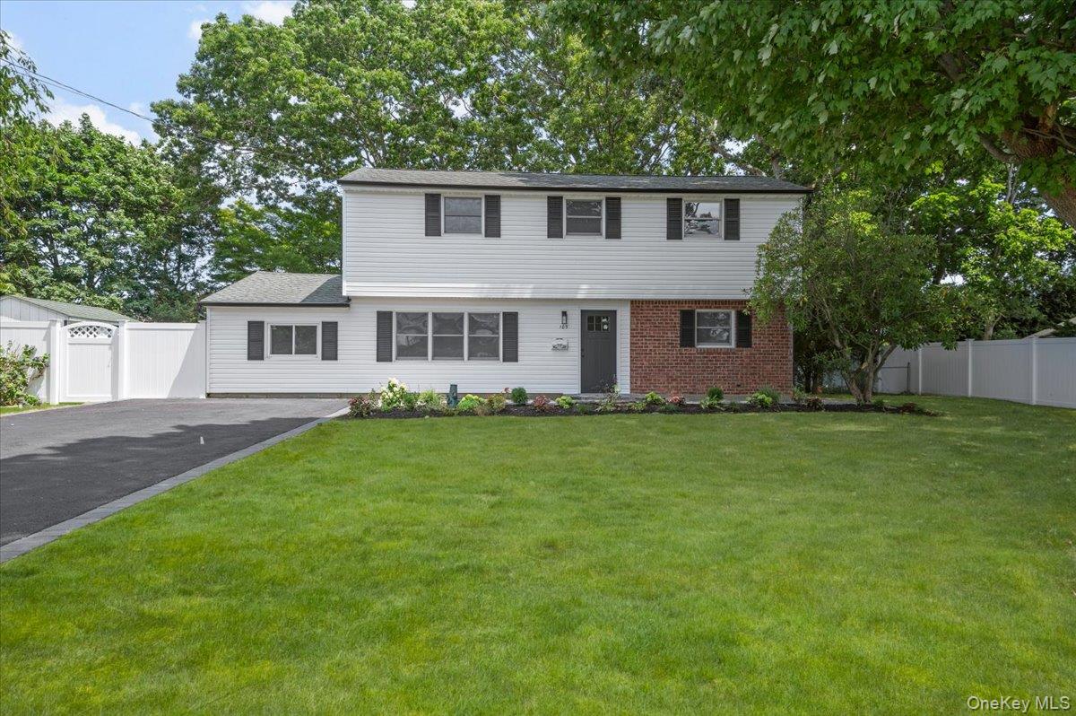 103 Bonnie Road – For Sale photo 2