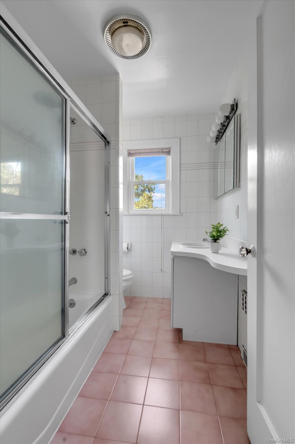 47-11 Belmont Road – For Sale photo 10
