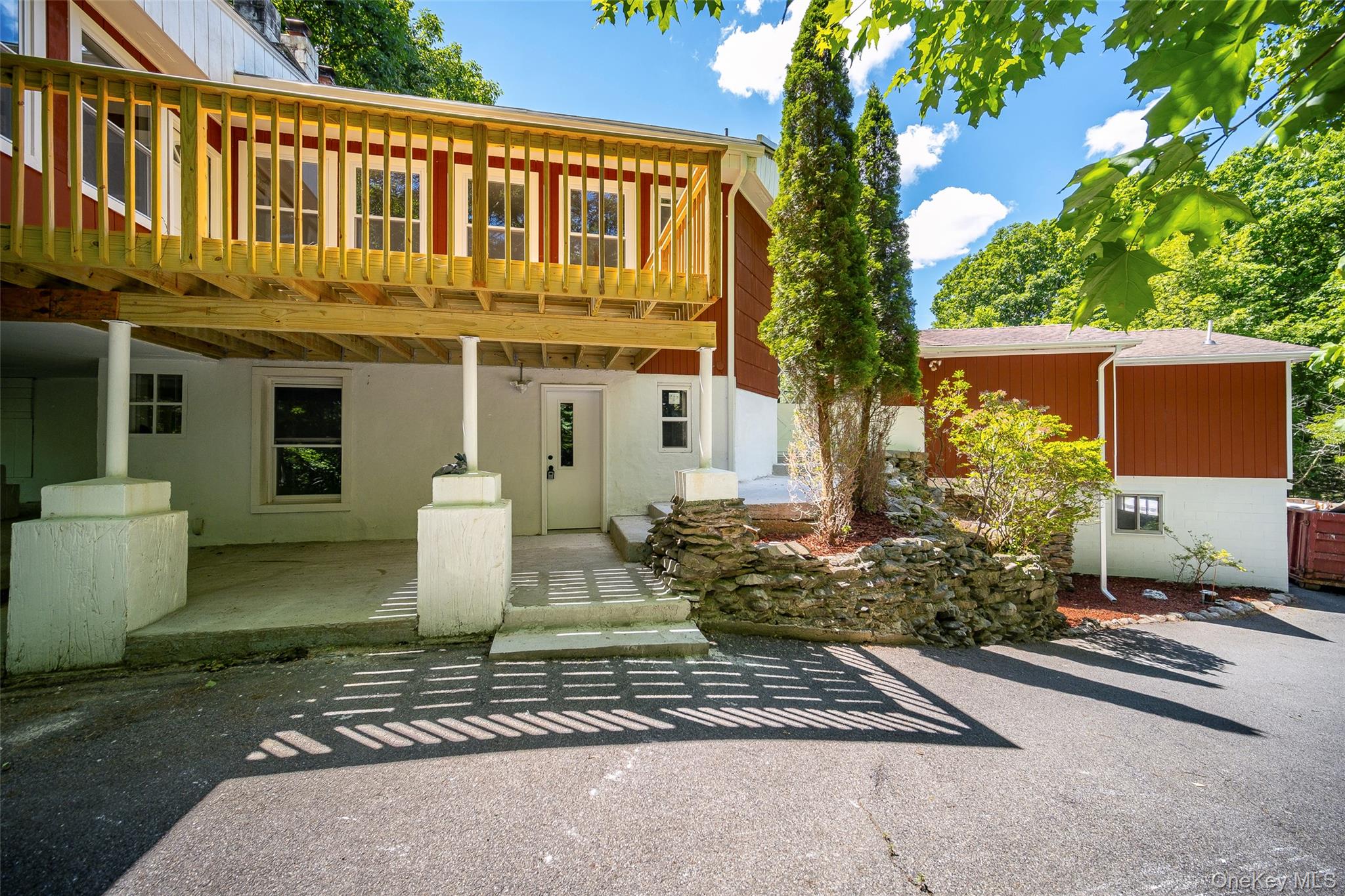 219 Benedict Road – For Sale photo 4