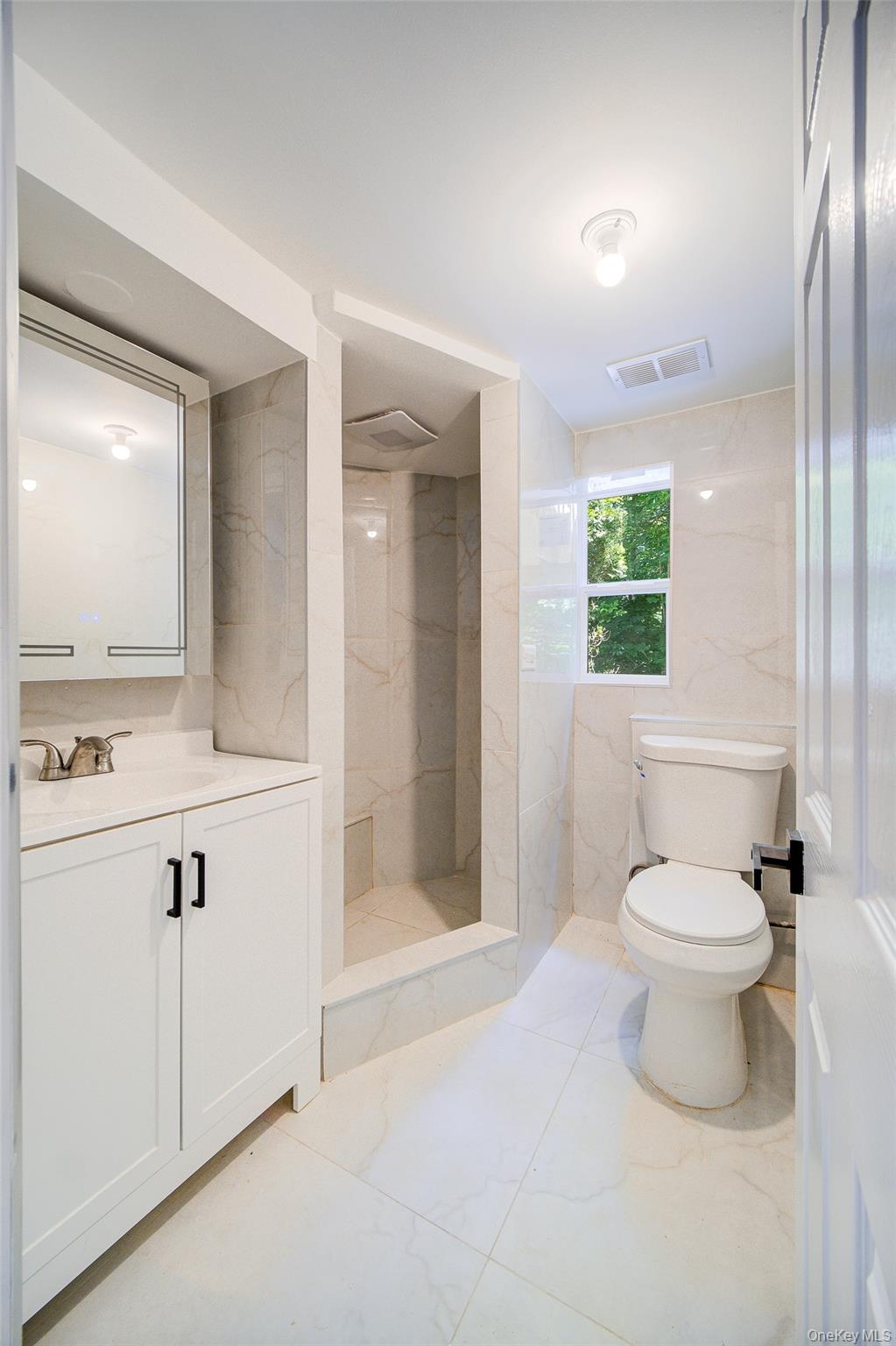 219 Benedict Road – For Sale photo 31