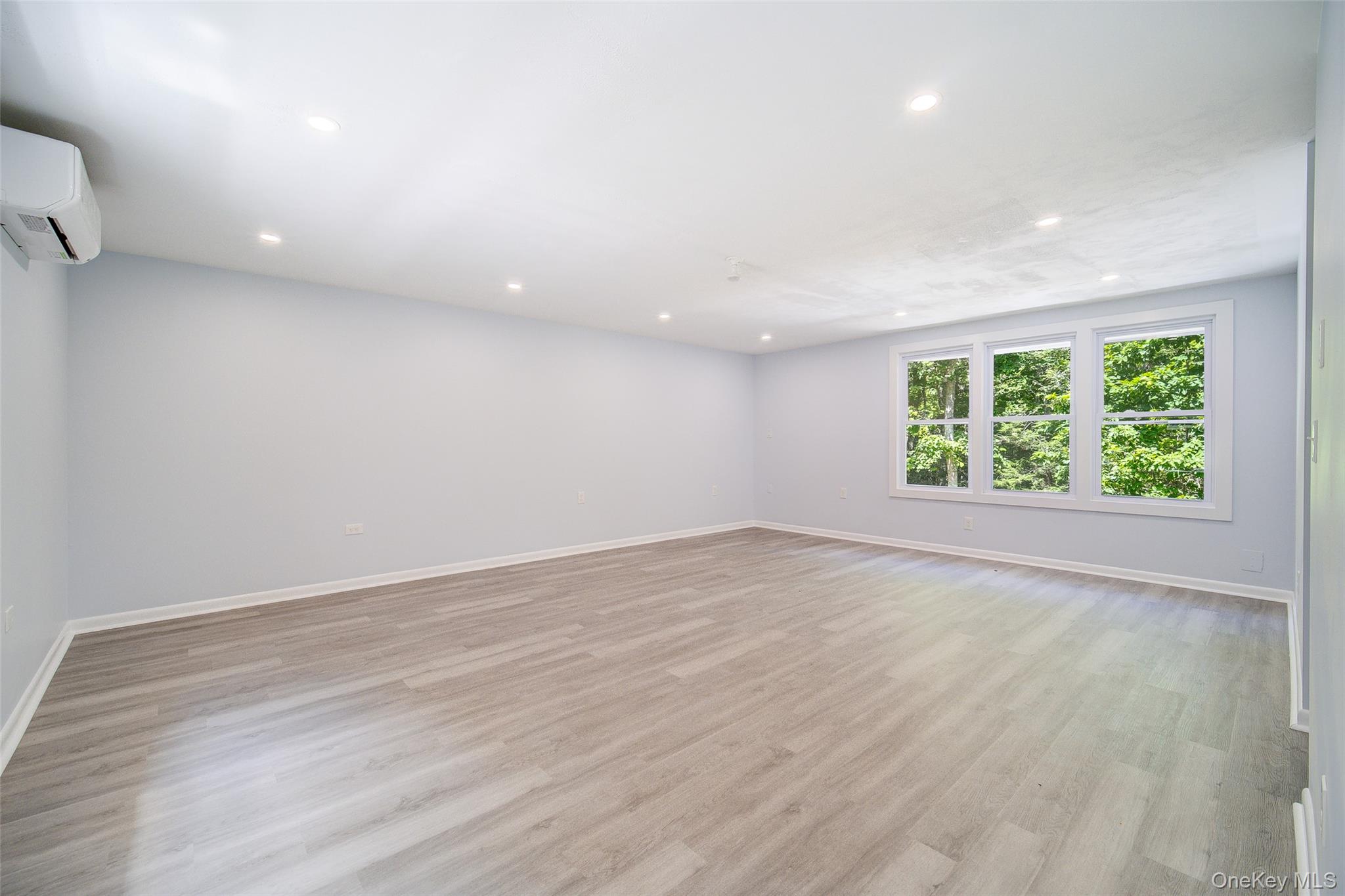 219 Benedict Road – For Sale photo 26