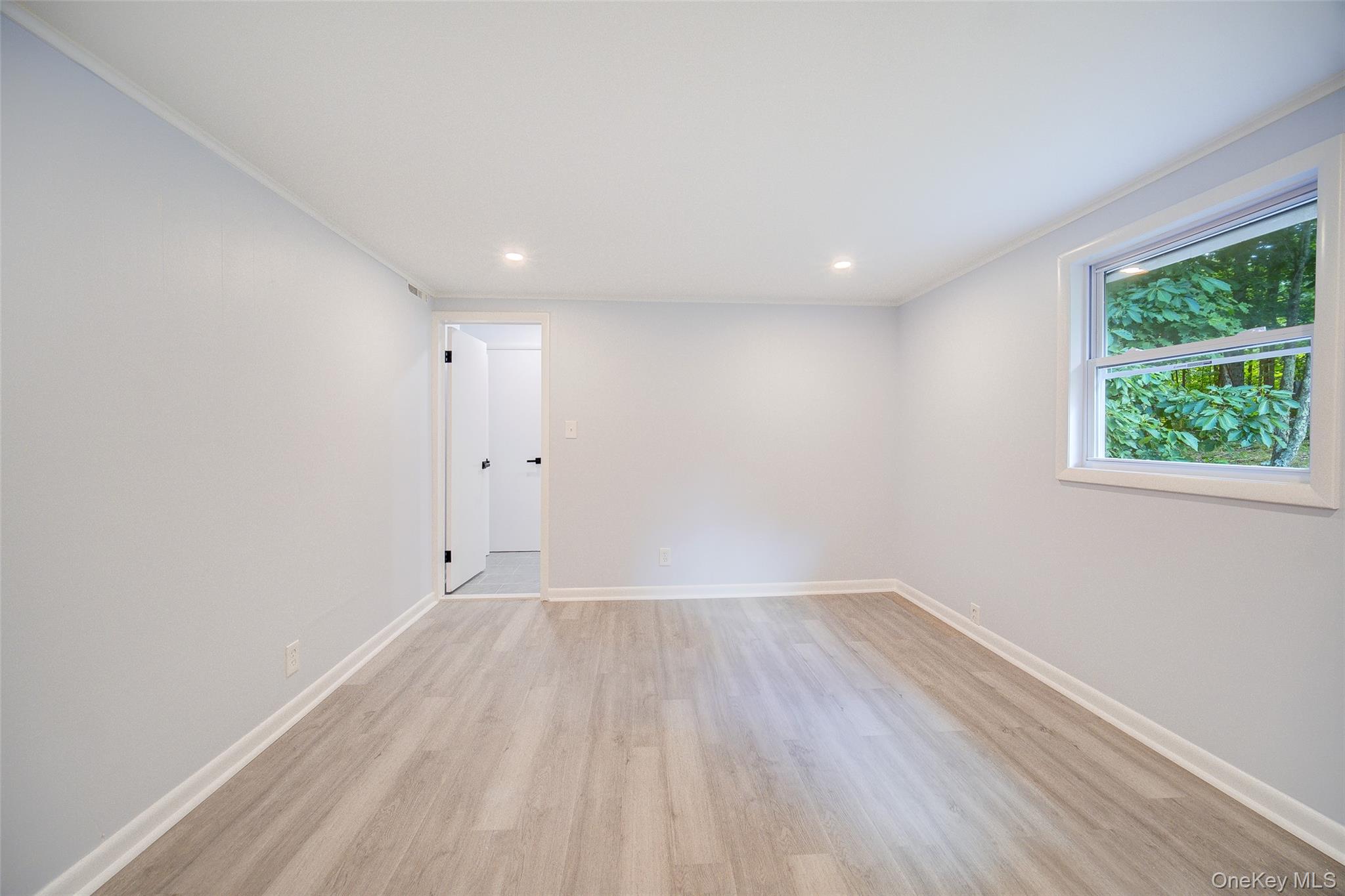 219 Benedict Road – For Sale photo 21
