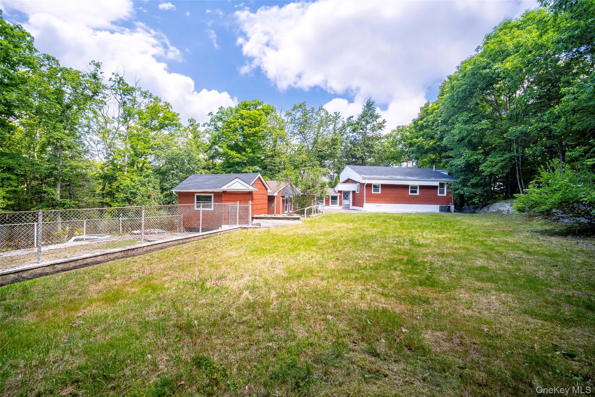 219 Benedict Road – For Sale photo 43