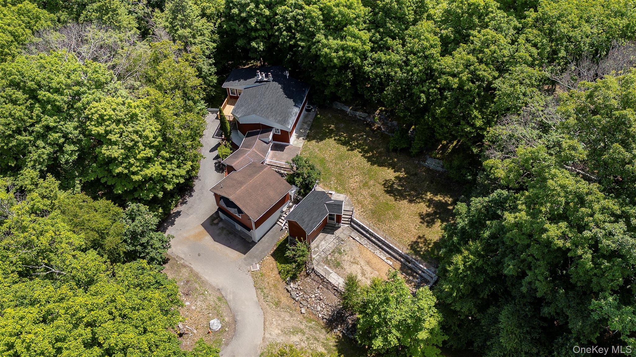 219 Benedict Road – For Sale photo 5
