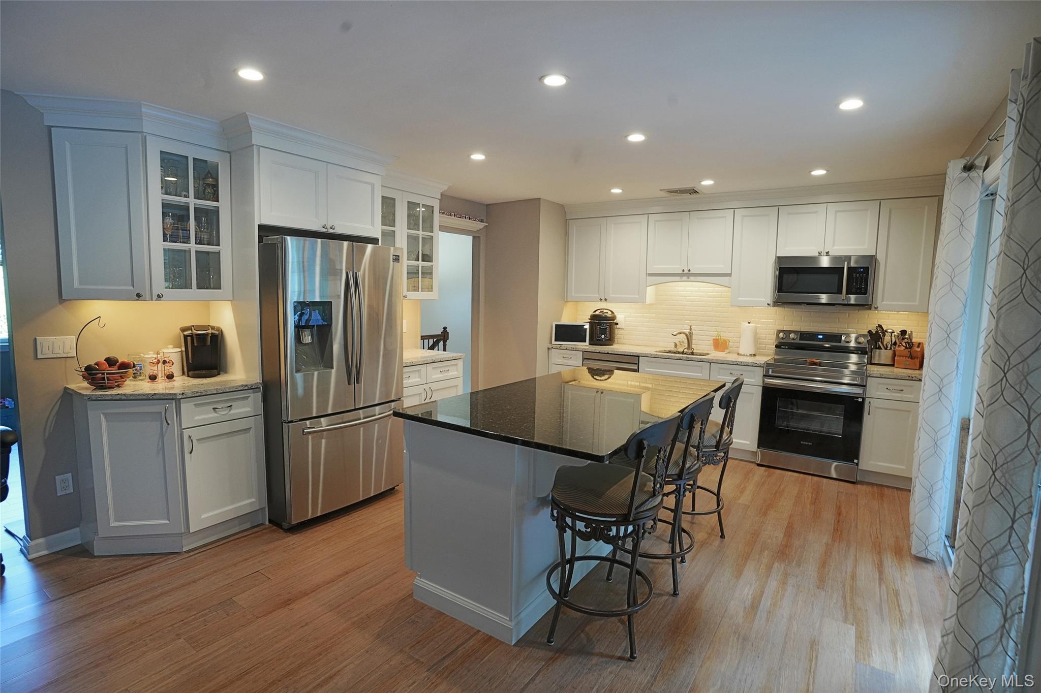 16 Four Winds Drive – For Sale photo 7